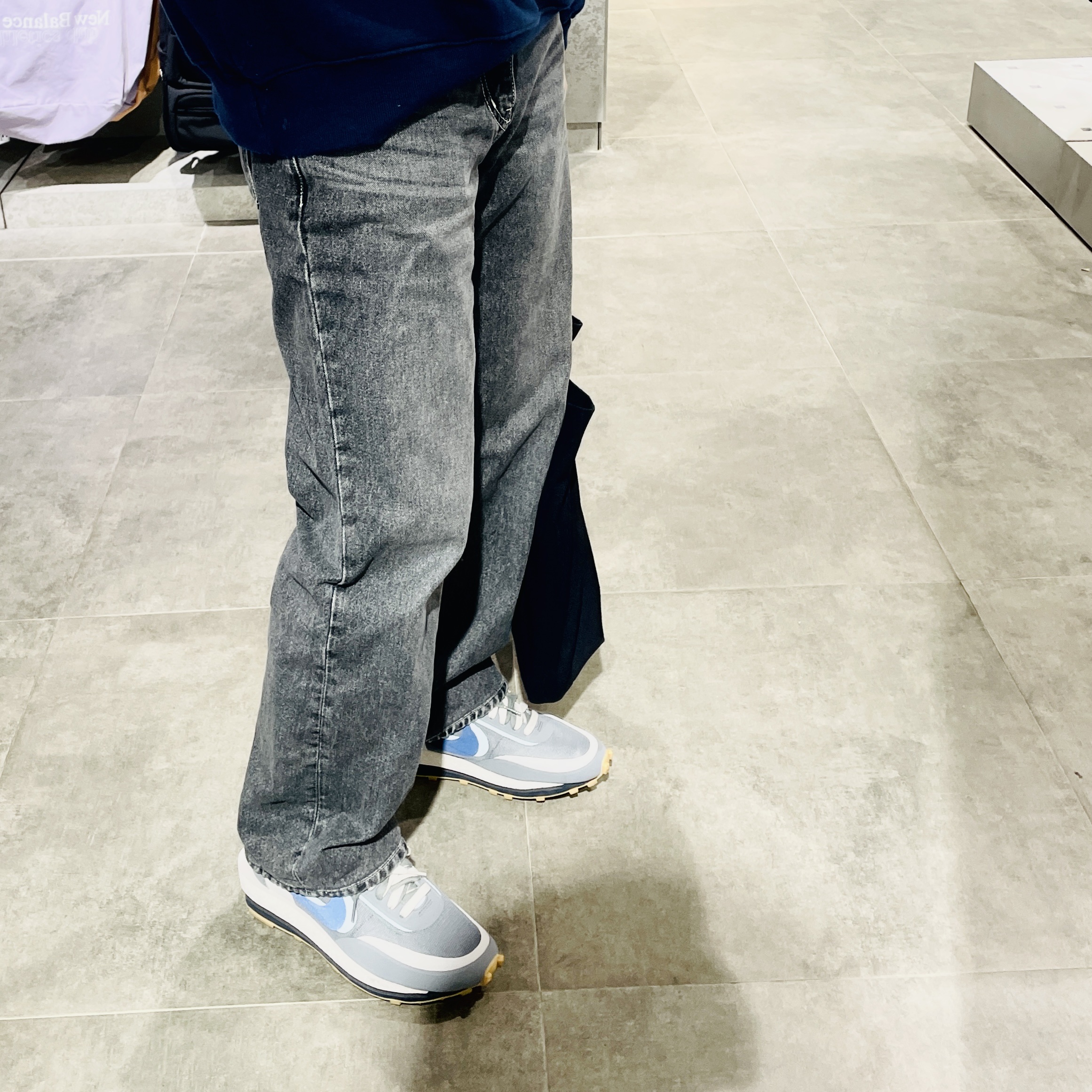 Nike x Sacai x Clot LDWaffle Cool Grey 착용 스타일
