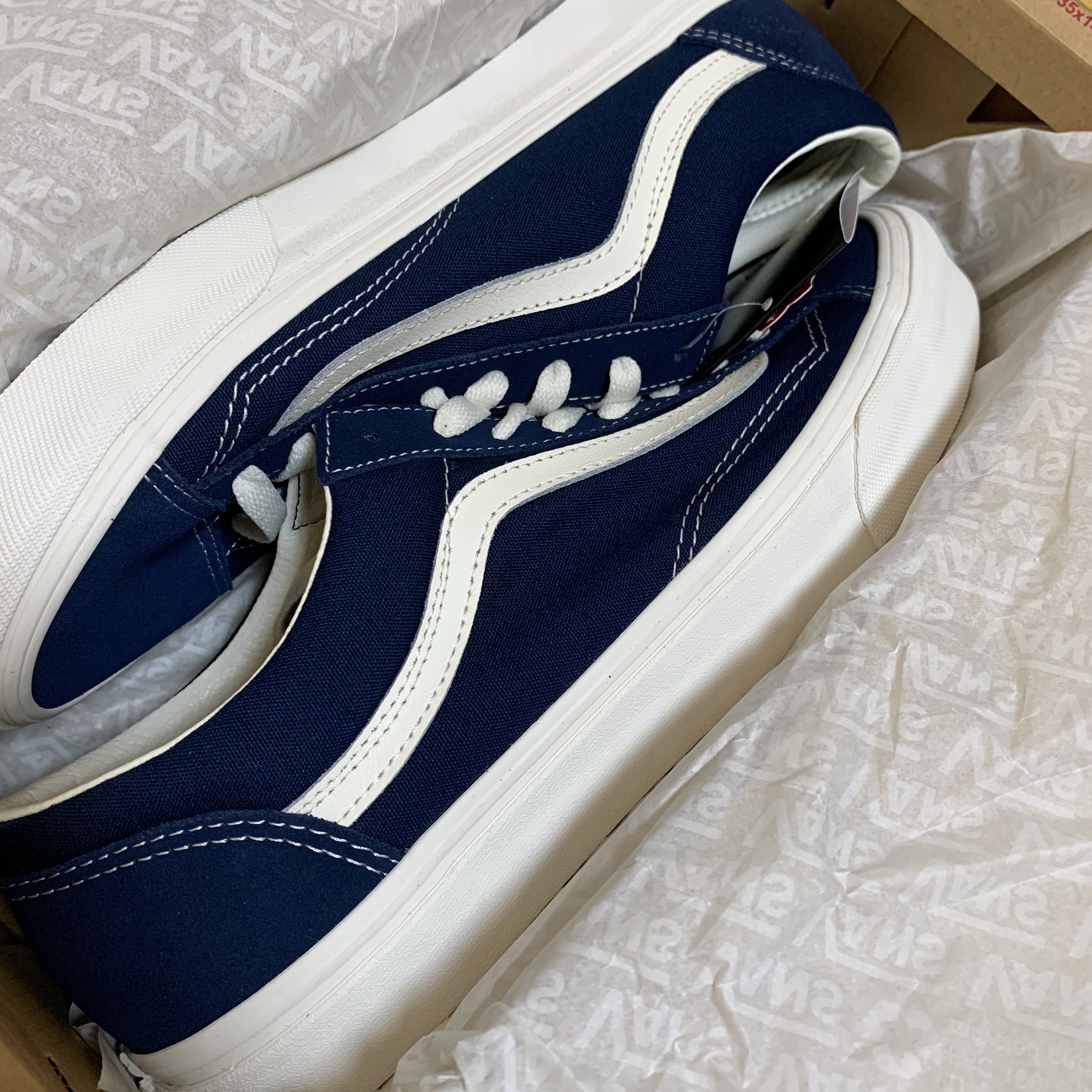 Vans Style 36 Suede Dress Blues 착용 스타일