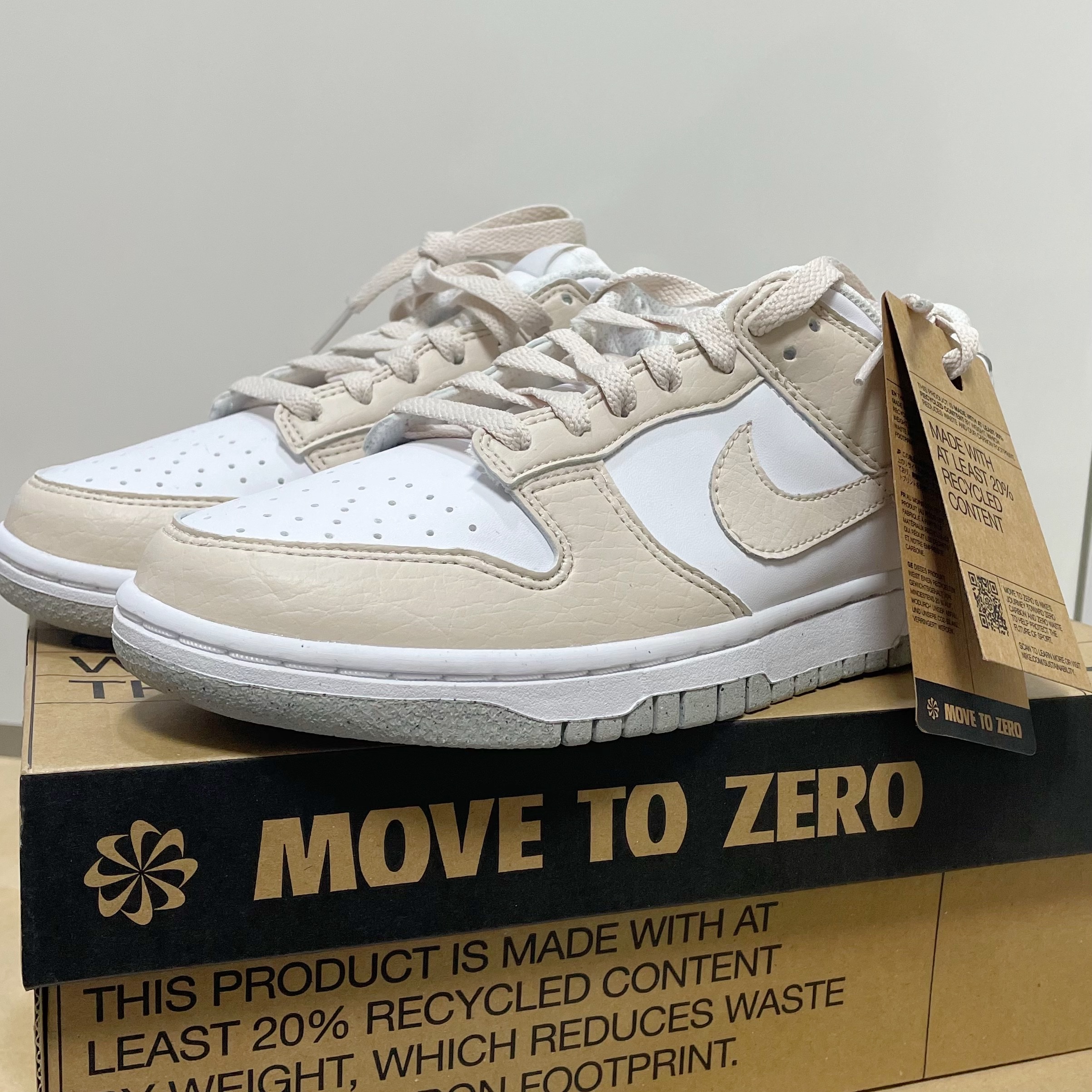 (W) Nike Dunk Low Next Nature Light Orewood Brown 착용 스타일