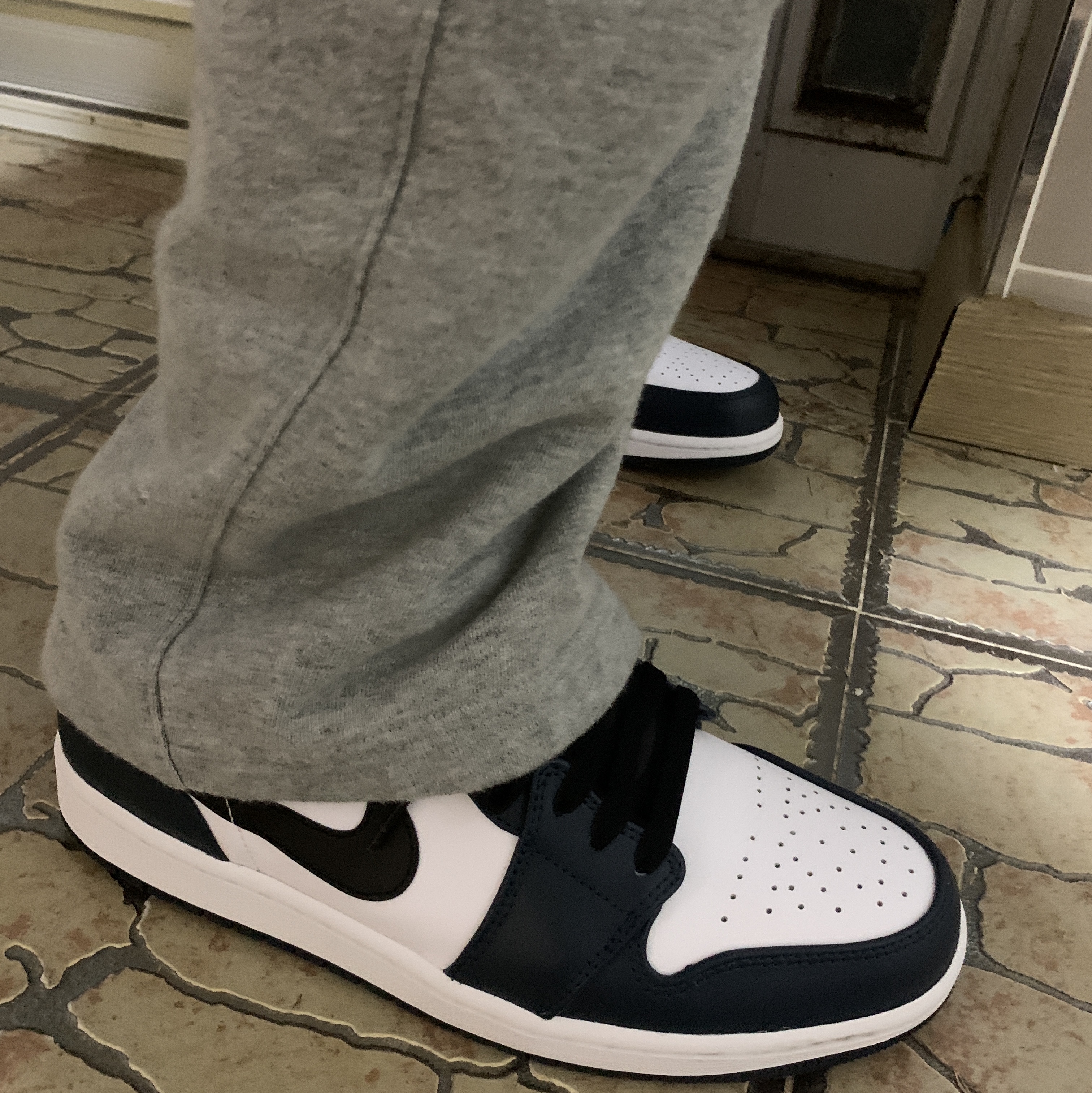 Jordan 1 Low Dark Teal 착용 스타일 - 1