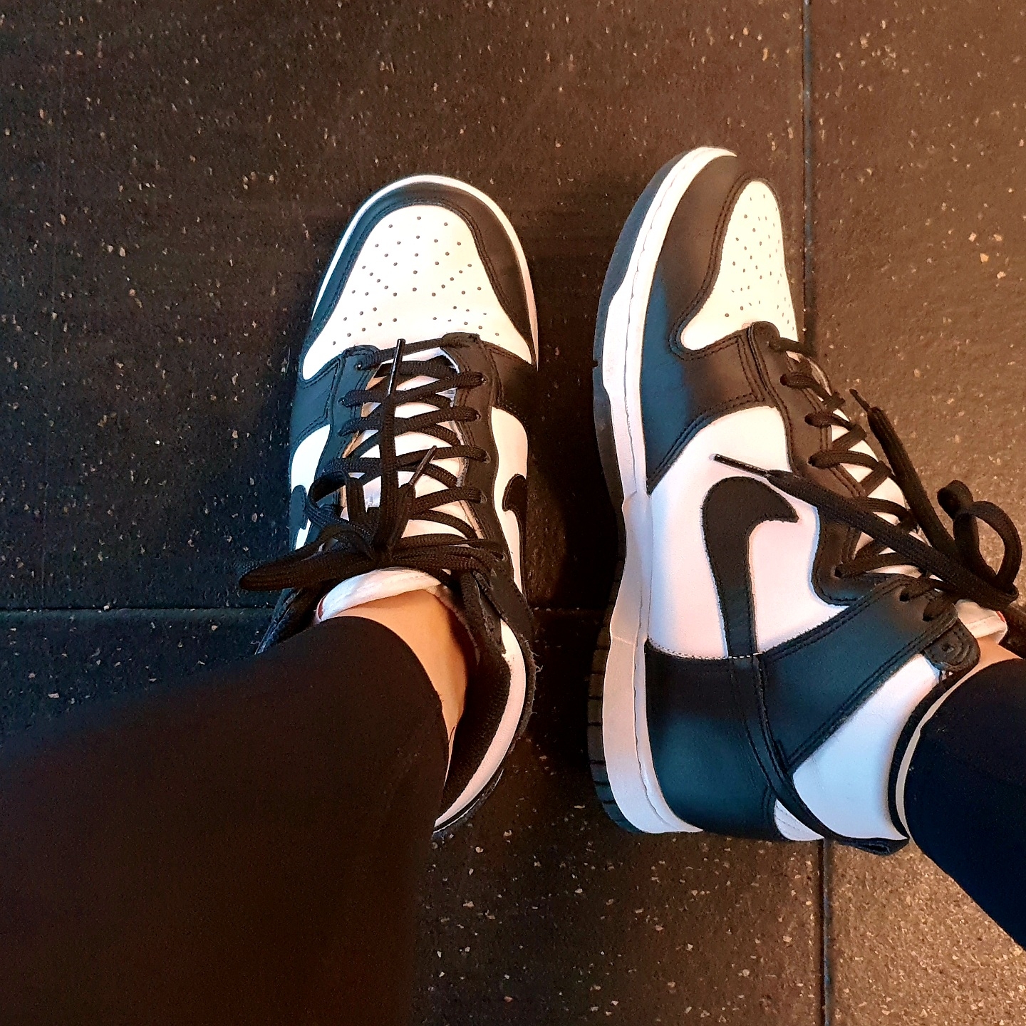 Nike Dunk High Retro Championship White 착용 스타일 - 2