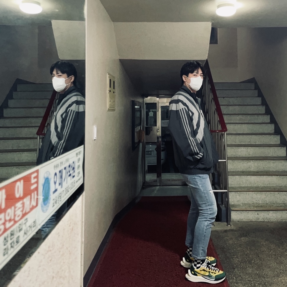 Nike x Sacai VaporWaffle Tour Yellow & Gorge Green Sail 착용 스타일 - 1