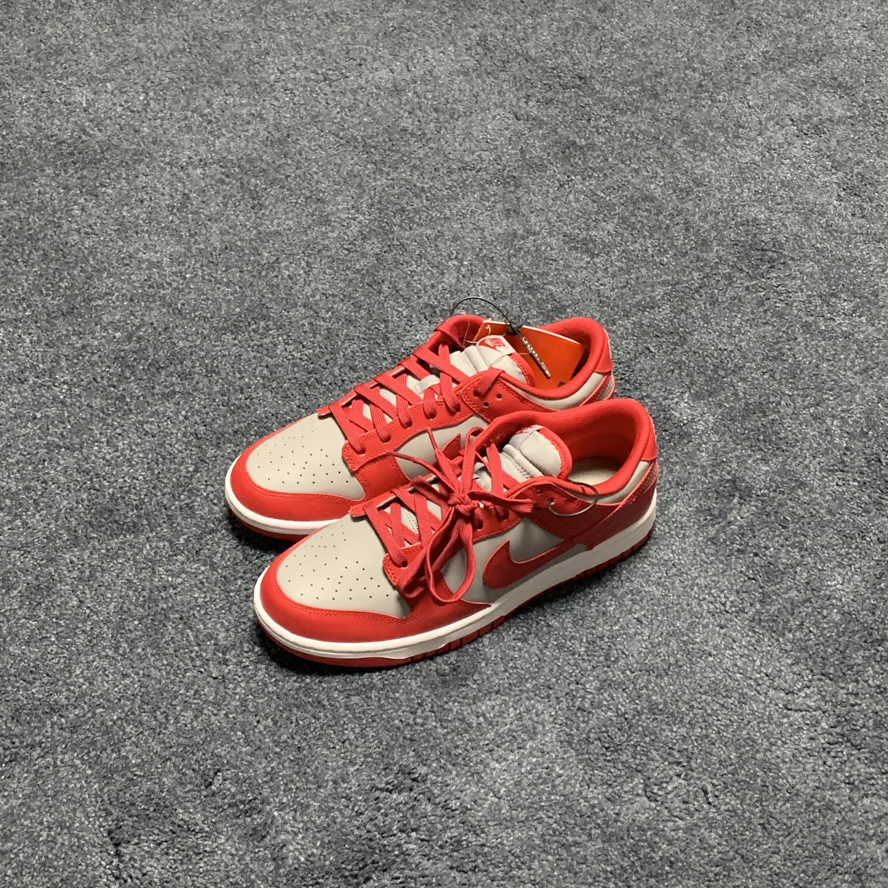 Nike Dunk Low Retro Medium Grey 착용 스타일