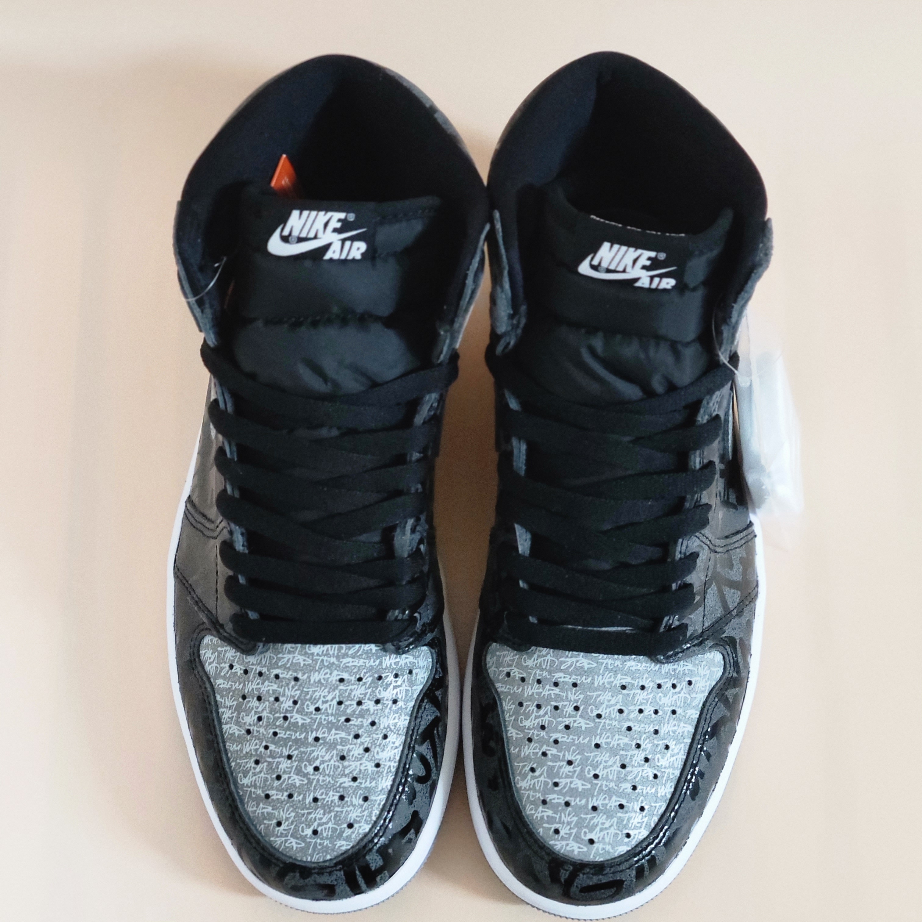 Jordan 1 Retro High OG Rebellionaire 착용 스타일 - 4