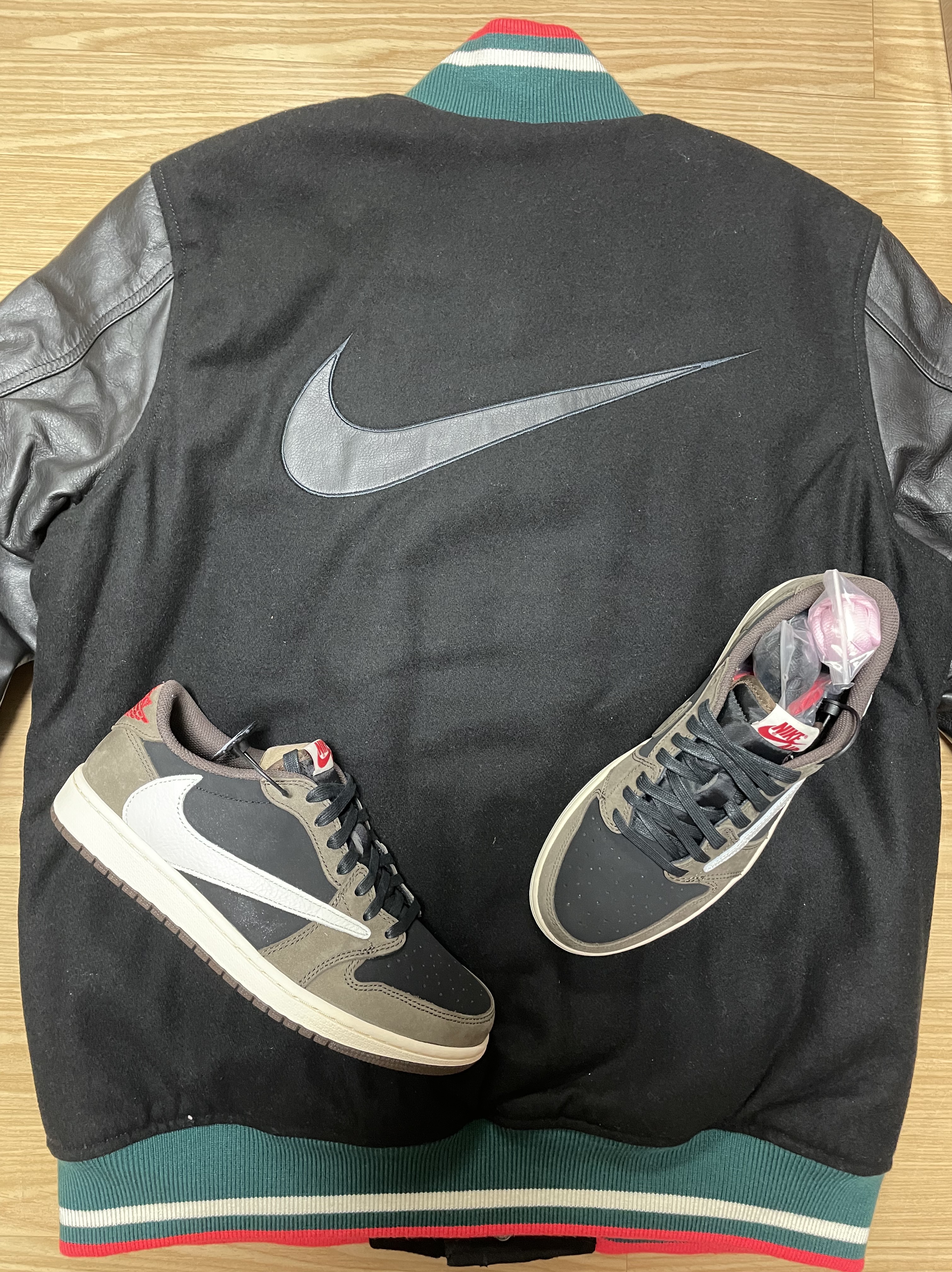(W) Nike NRG Solo Swoosh Fleece Pants Black White - Asia, Nike Air Force 1 '07 White Black 착용 스타일 - 2