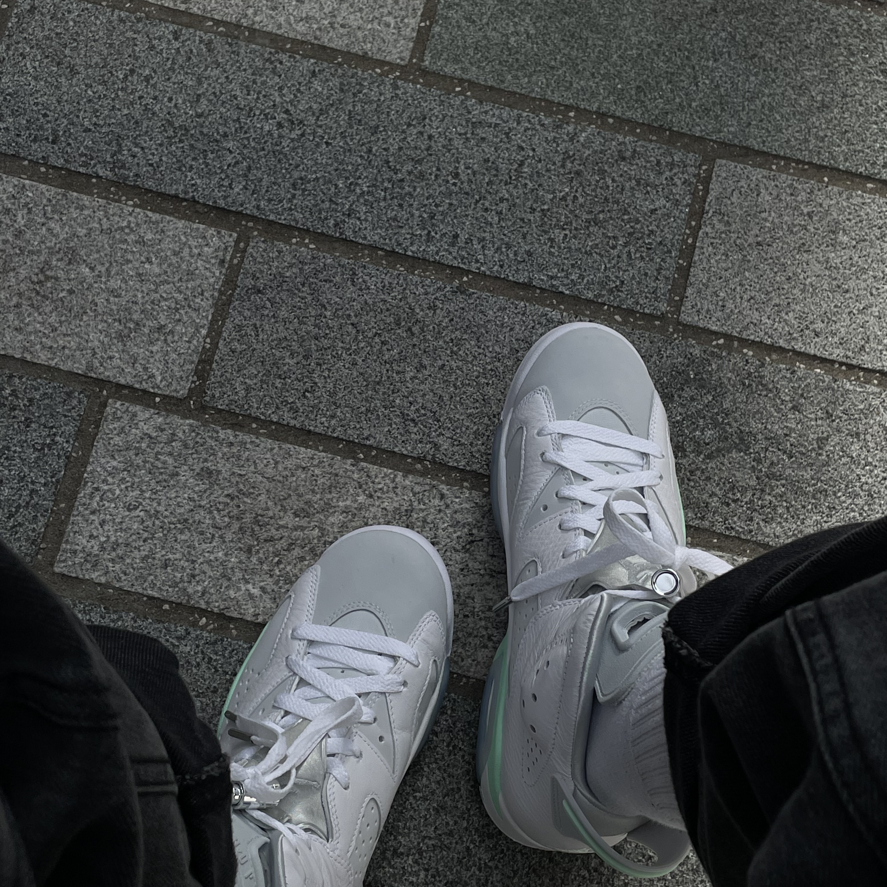 (W) Jordan 6 Retro Mint Foam 착용 스타일