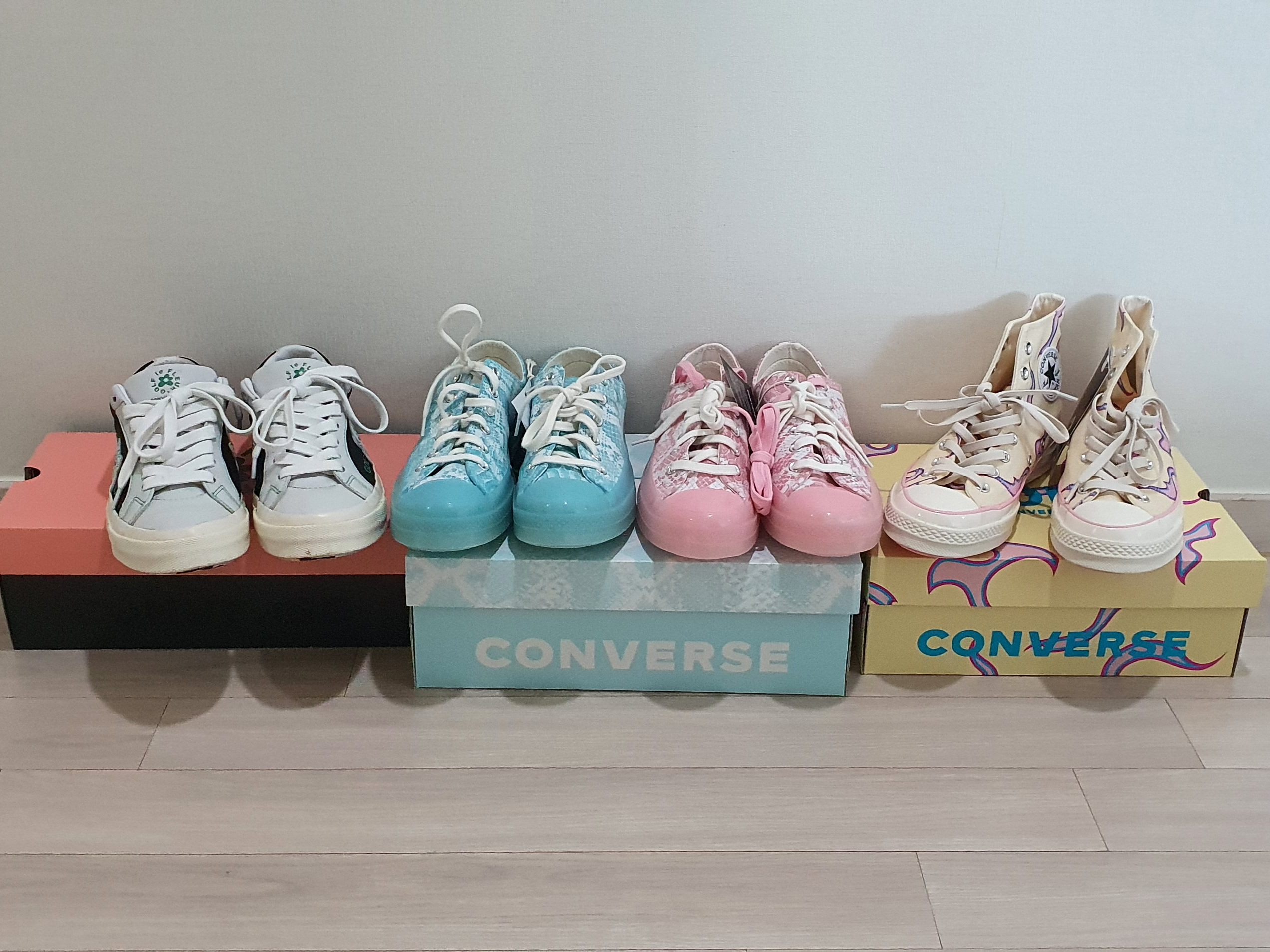 Converse x Golf le Fleur One Star Ox Industrial Pack Black, Converse x Golf Wang Chuck 70 Ox Snake Blue Topaz 착용 스타일
