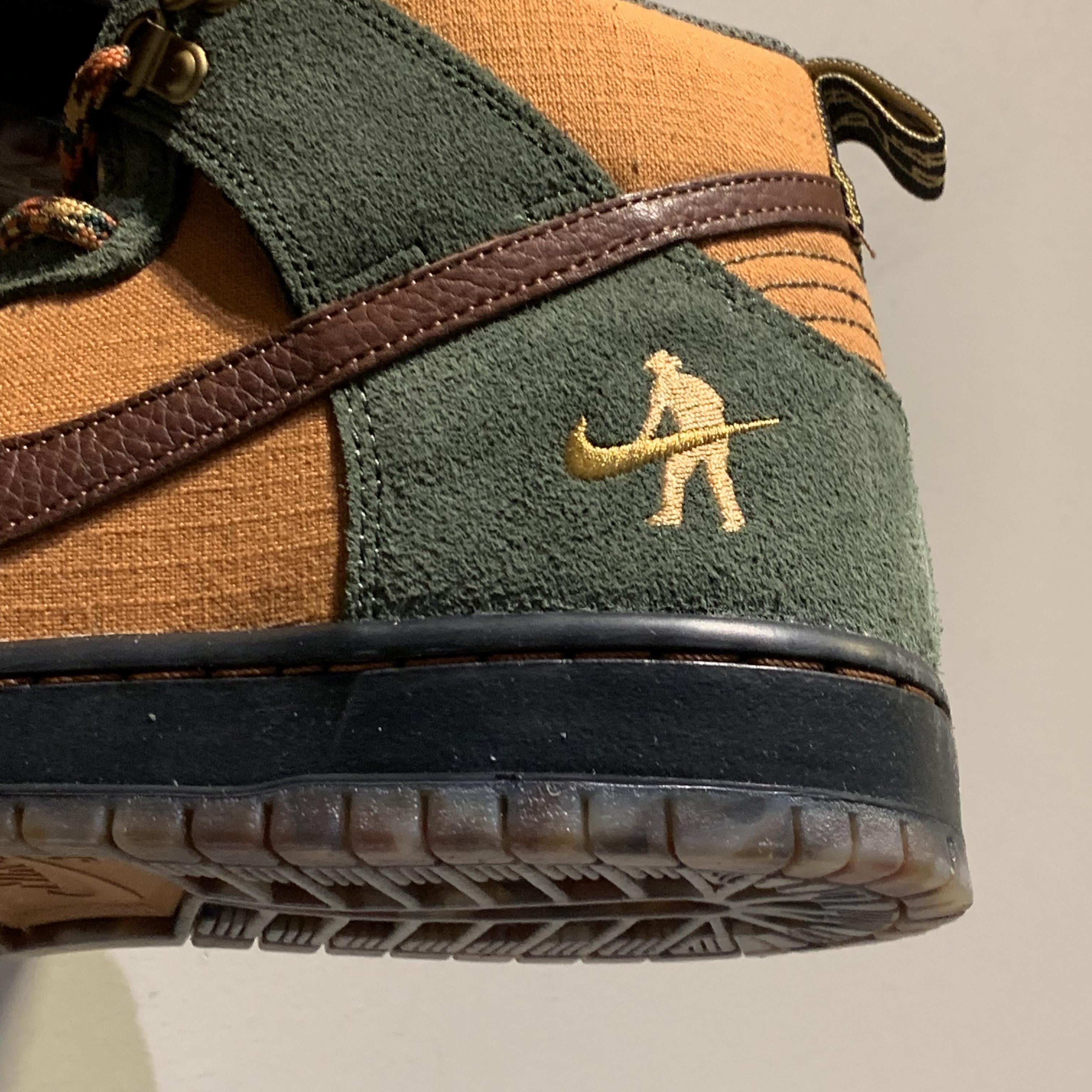 Nike SB Dunk High Pro QS Pass~Port 착용 스타일 - 3
