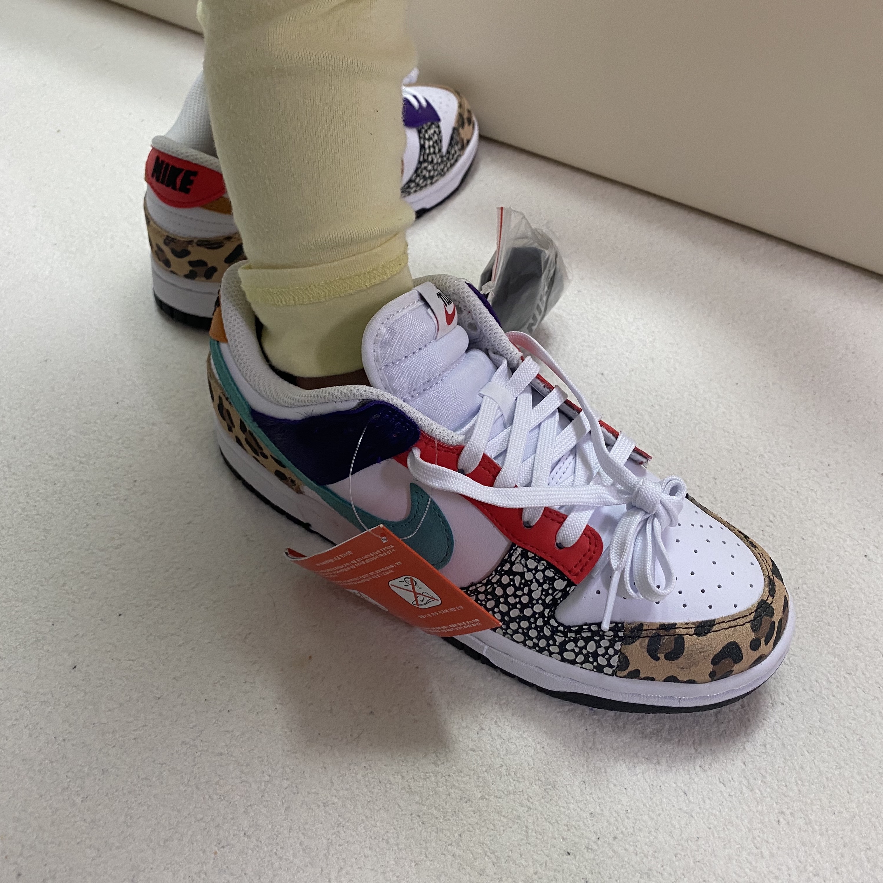 (W) Nike Dunk Low SE Patchwork 착용 스타일 - 2