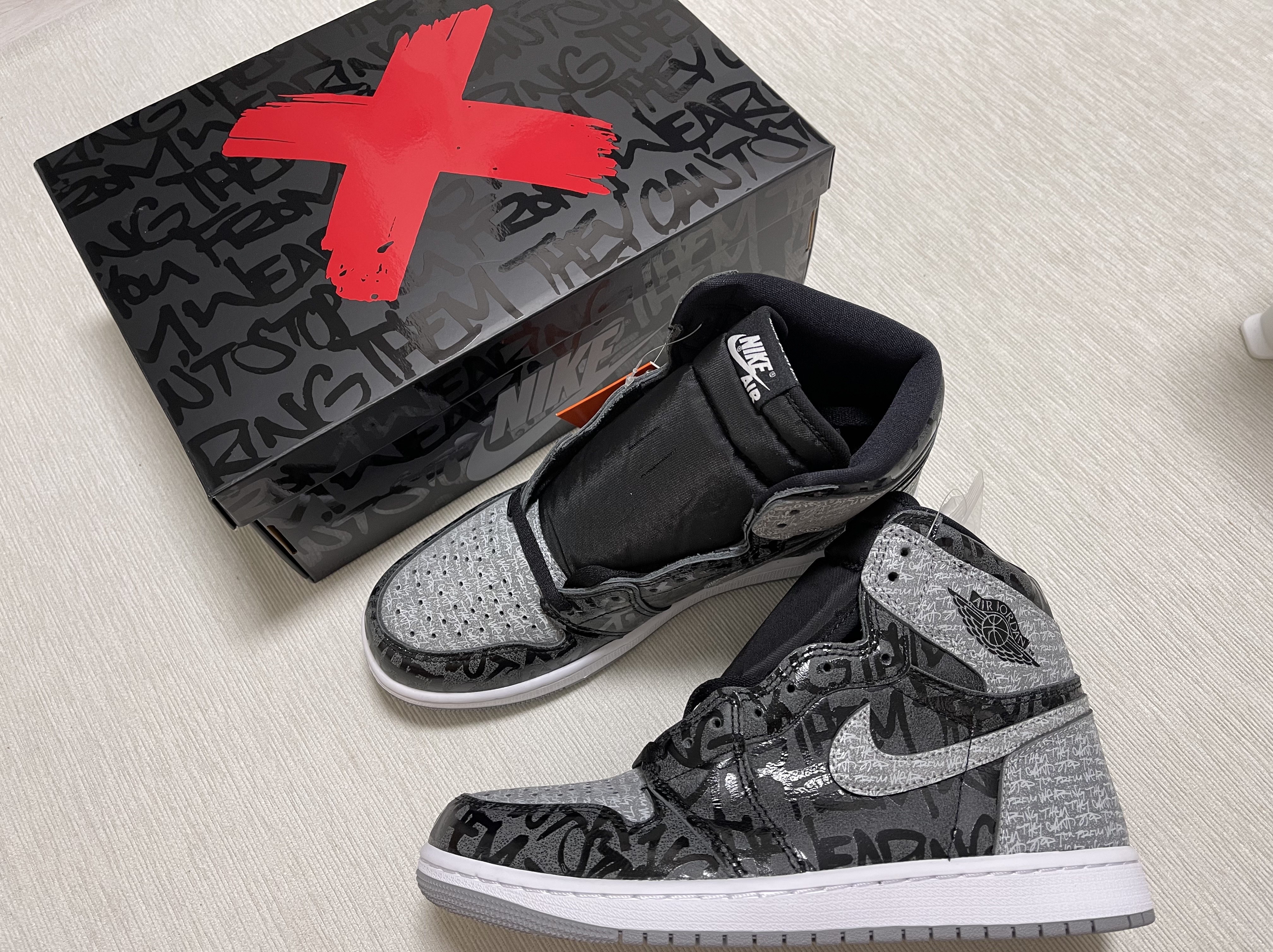 Jordan 1 Retro High OG Rebellionaire 착용 스타일