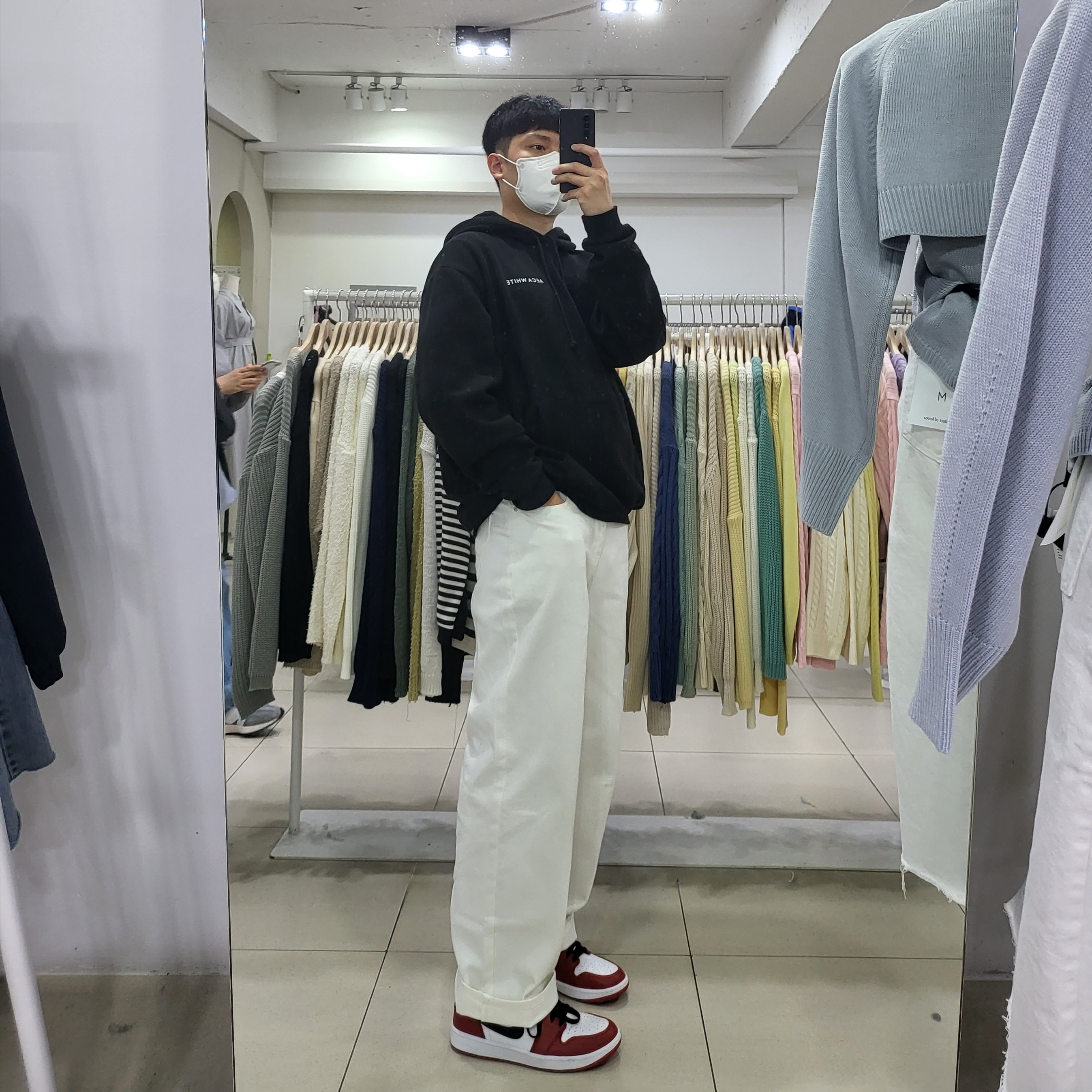 Jordan 1 Low Golf Chicago 착용 스타일
