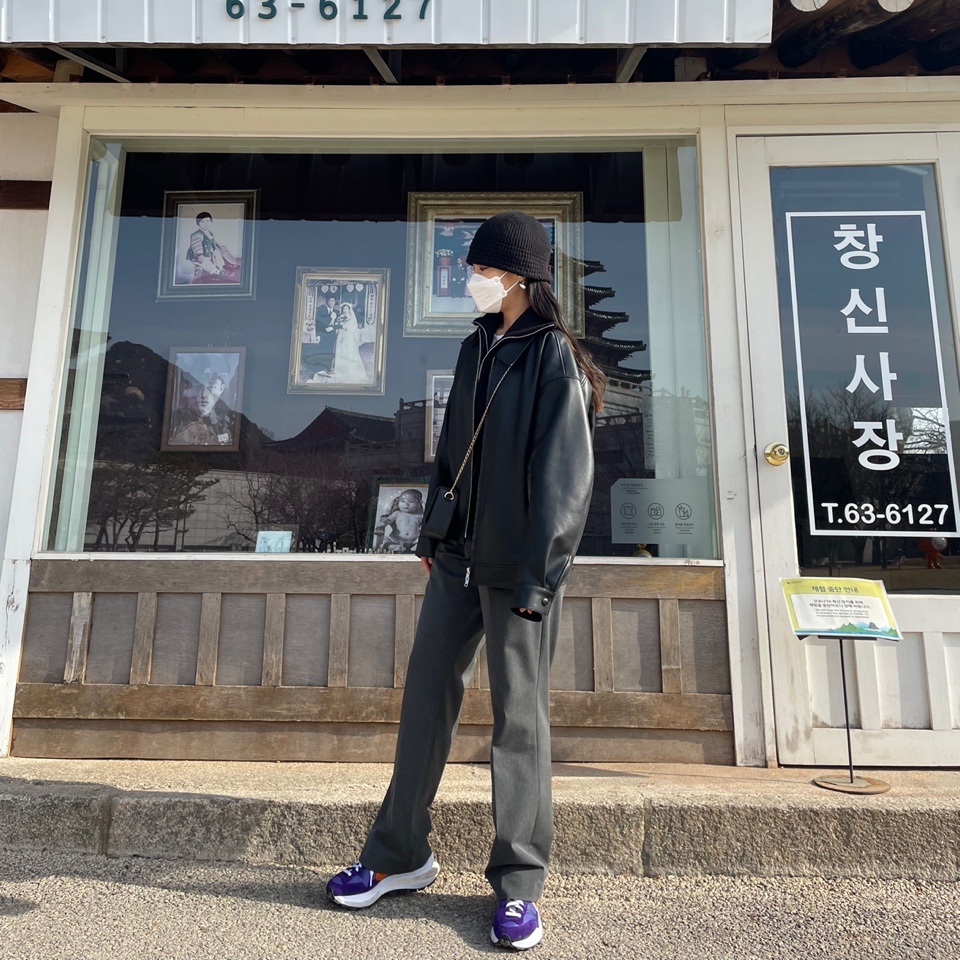 Nike x Sacai VaporWaffle Dark Iris 착용 스타일 - 2