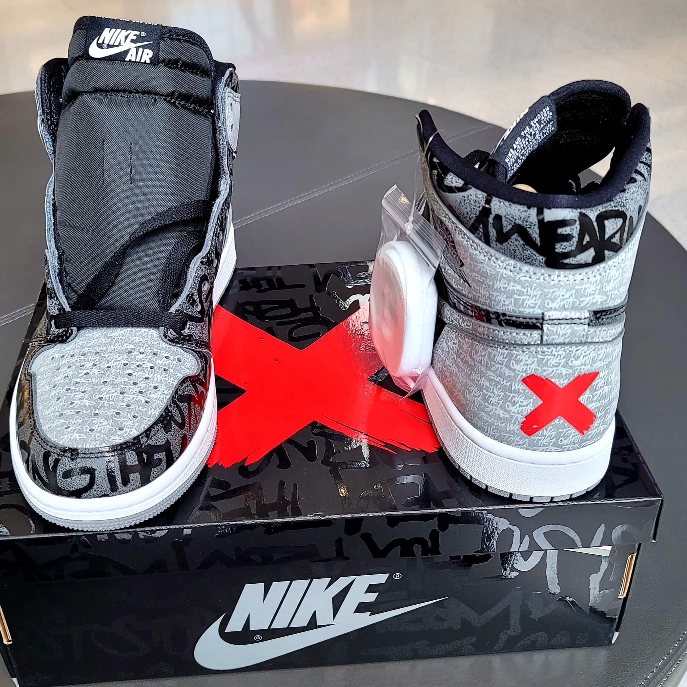 Jordan 1 Retro High OG Rebellionaire 착용 스타일 - 2