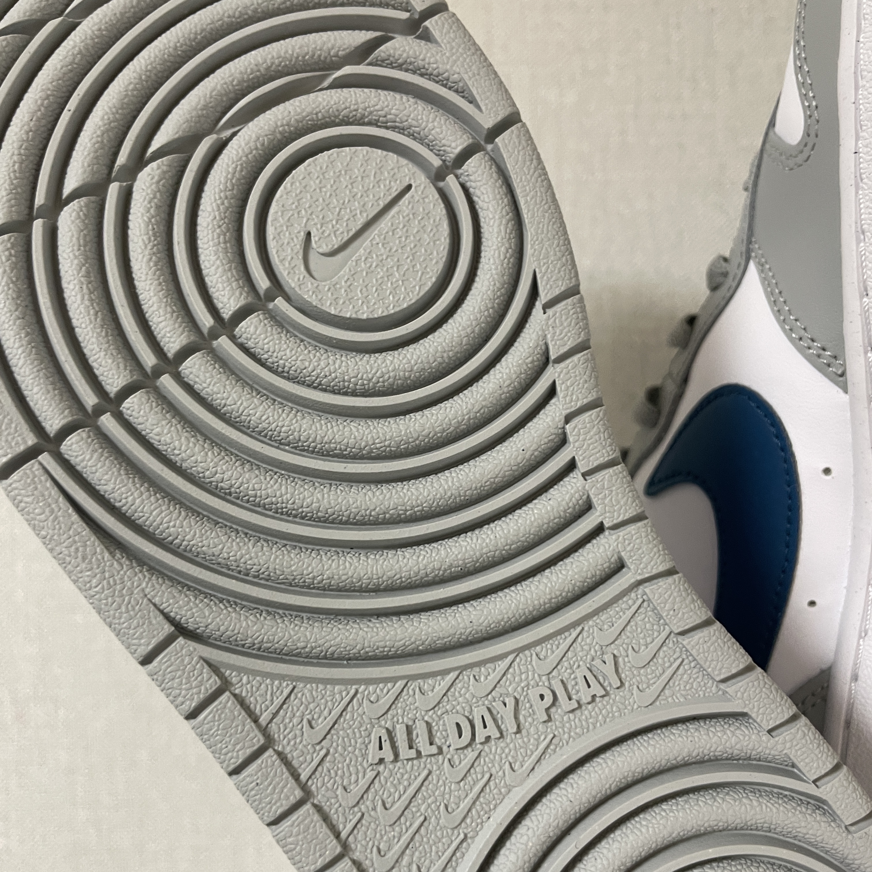 (GS) Nike Court Borough Low 2 Light Smoke Grey 착용 스타일 - 4