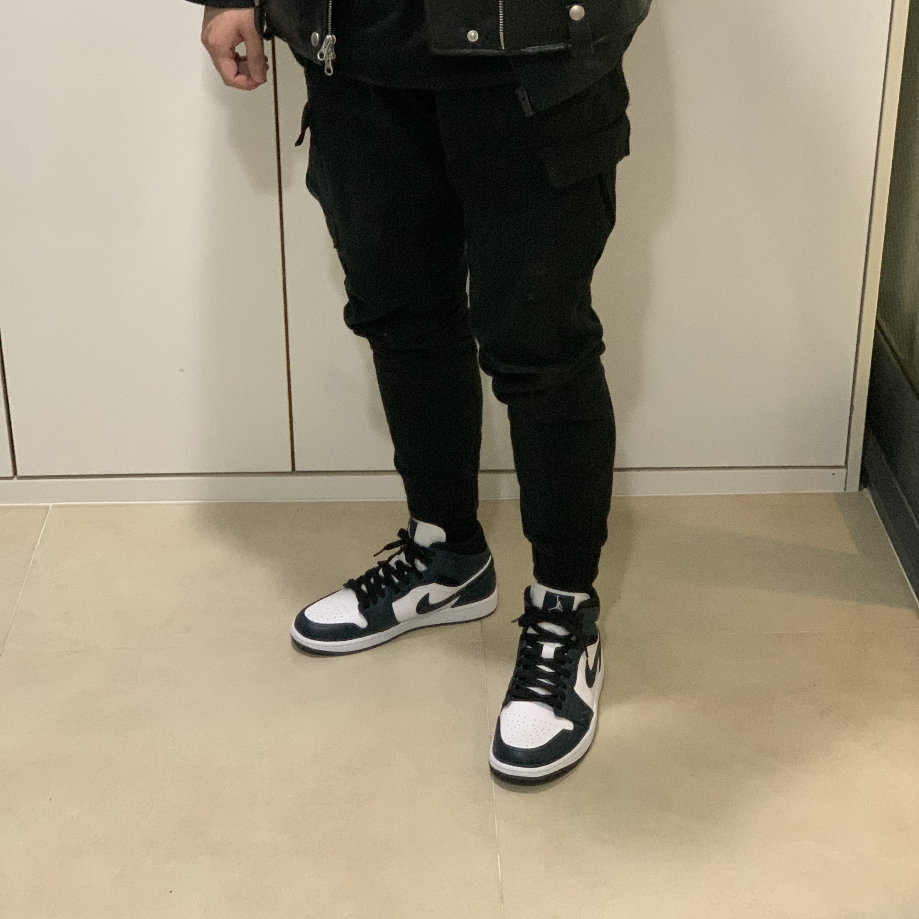 Jordan 1 Mid Dark Teal 착용 스타일