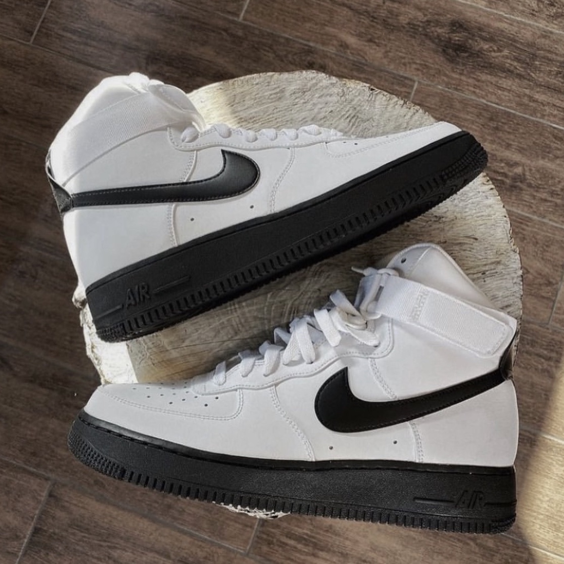 Nike Air Force 1 High '07 White Black 착용 스타일