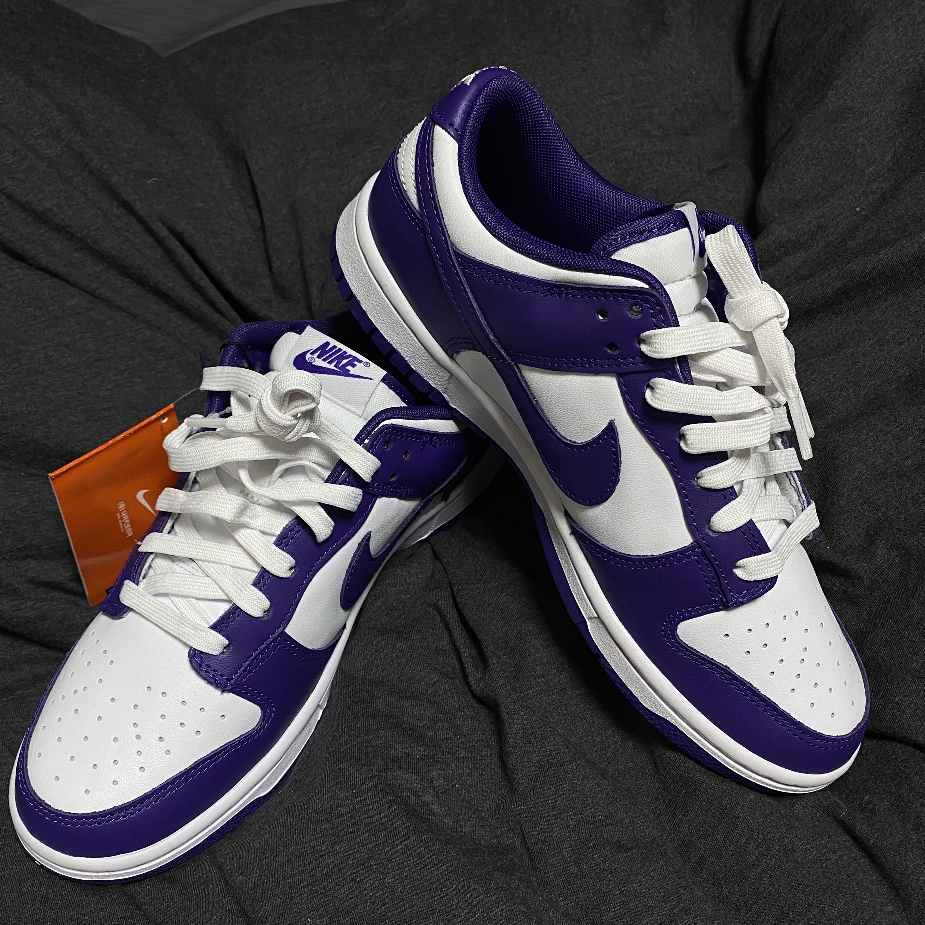 Nike Dunk Low Retro Championship Court Purple 착용 스타일 - 2