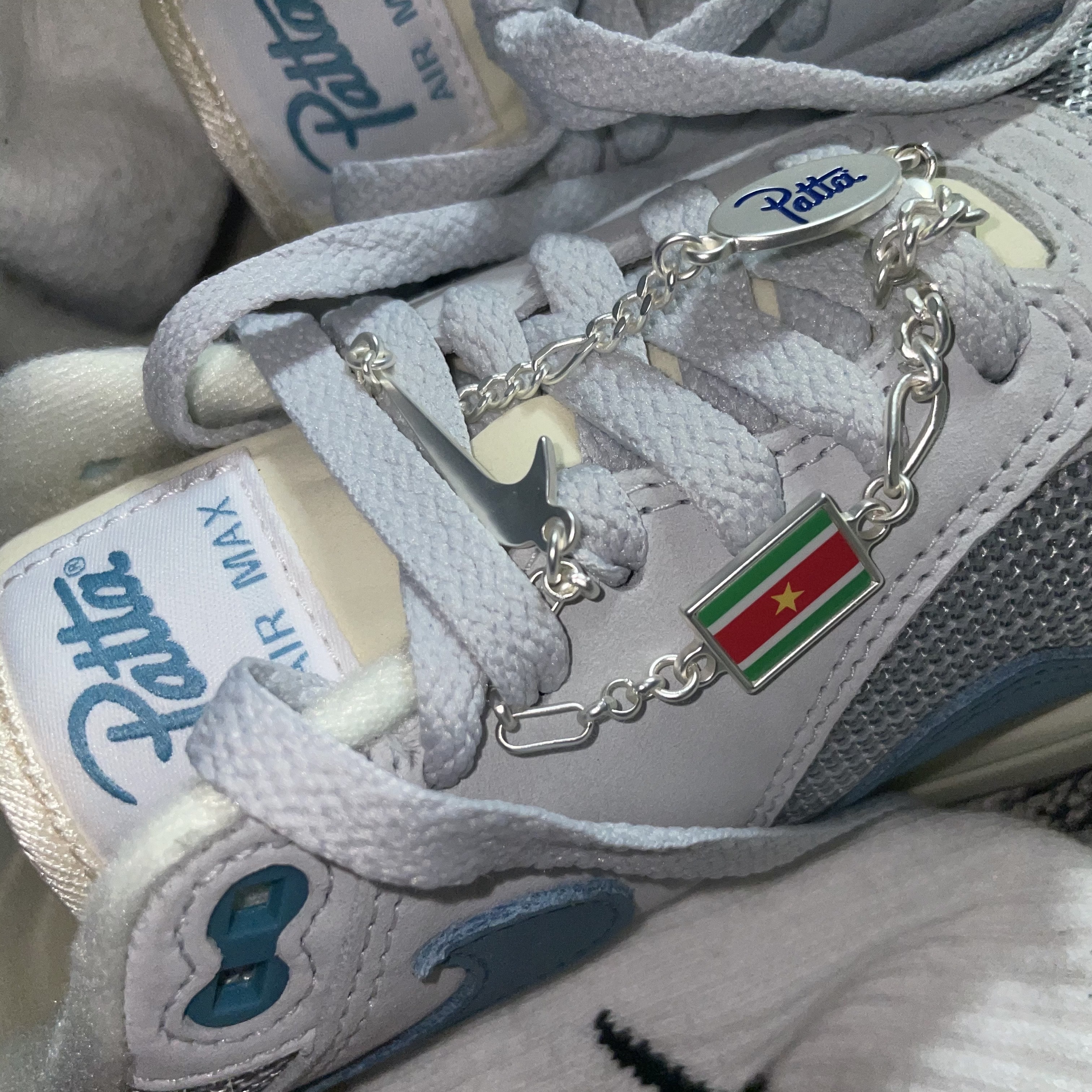 Nike x Patta Air Max 1 Noise Aqua 착용 스타일 - 1