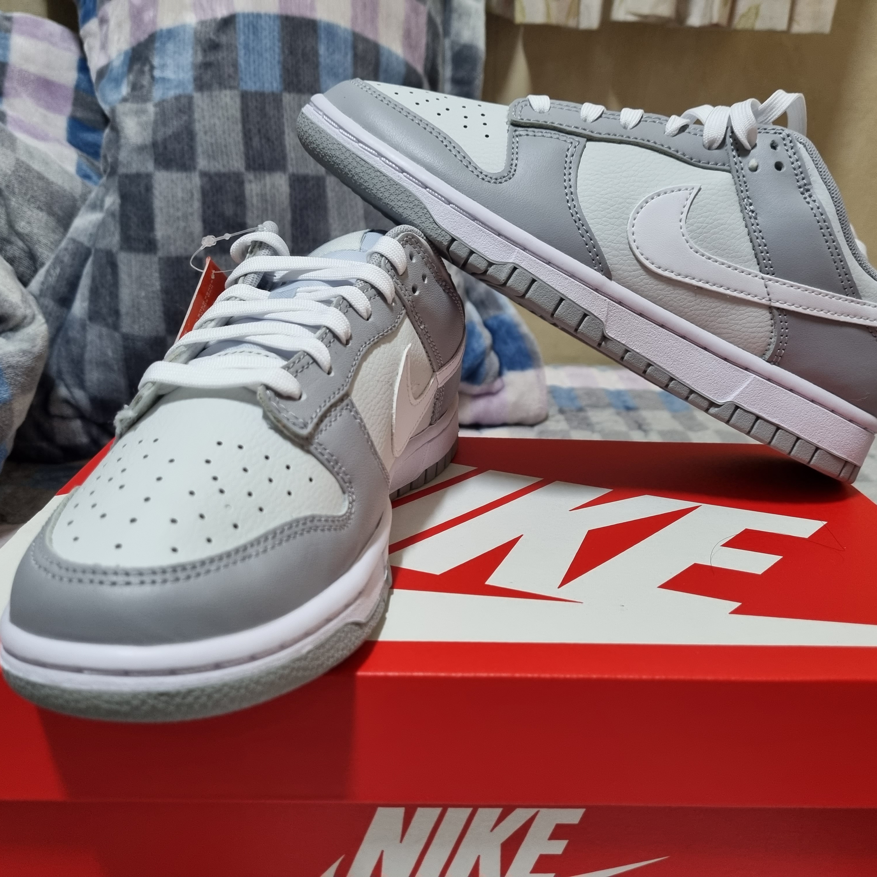 Nike Dunk Low Retro Wolf Grey 착용 스타일 - 3