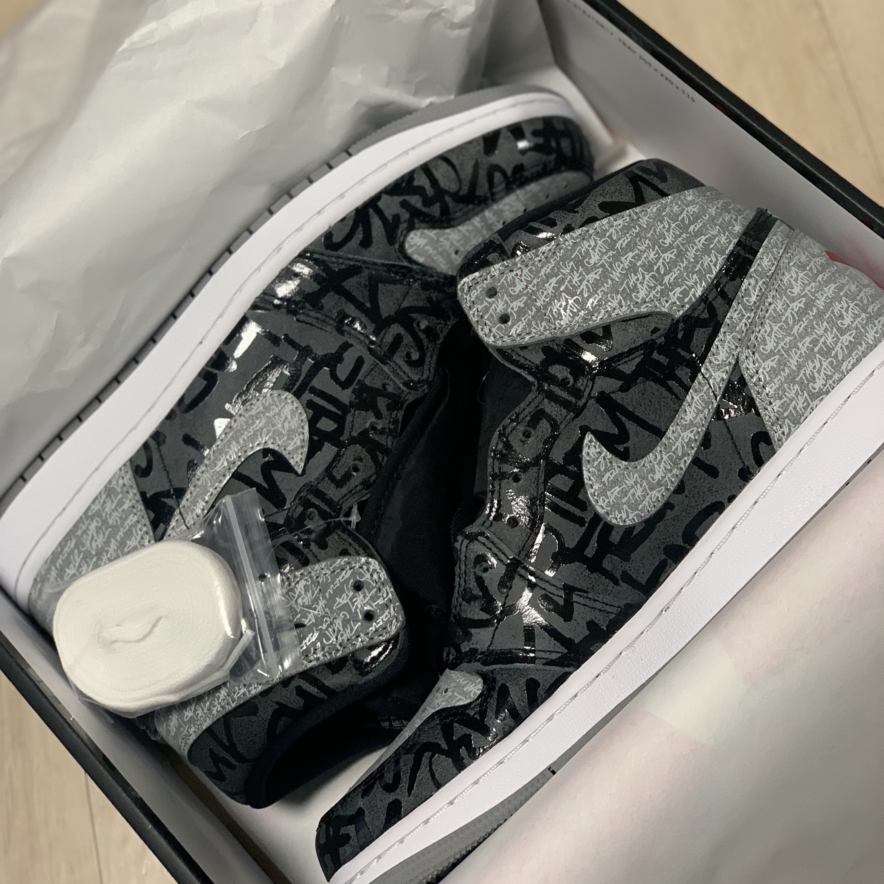 Jordan 1 Retro High OG Rebellionaire 착용 스타일