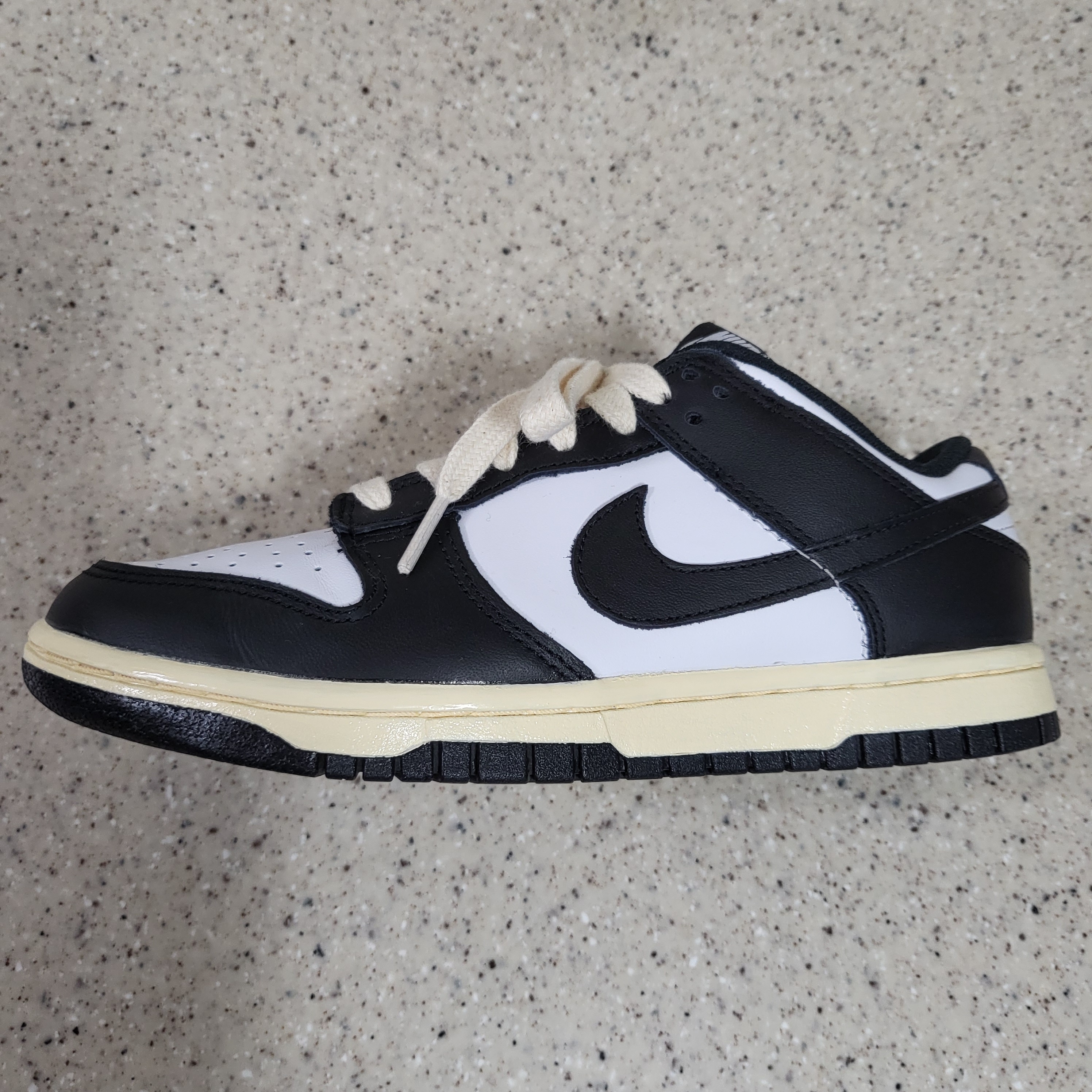 Nike Dunk Low Retro Black 착용 스타일 - 5