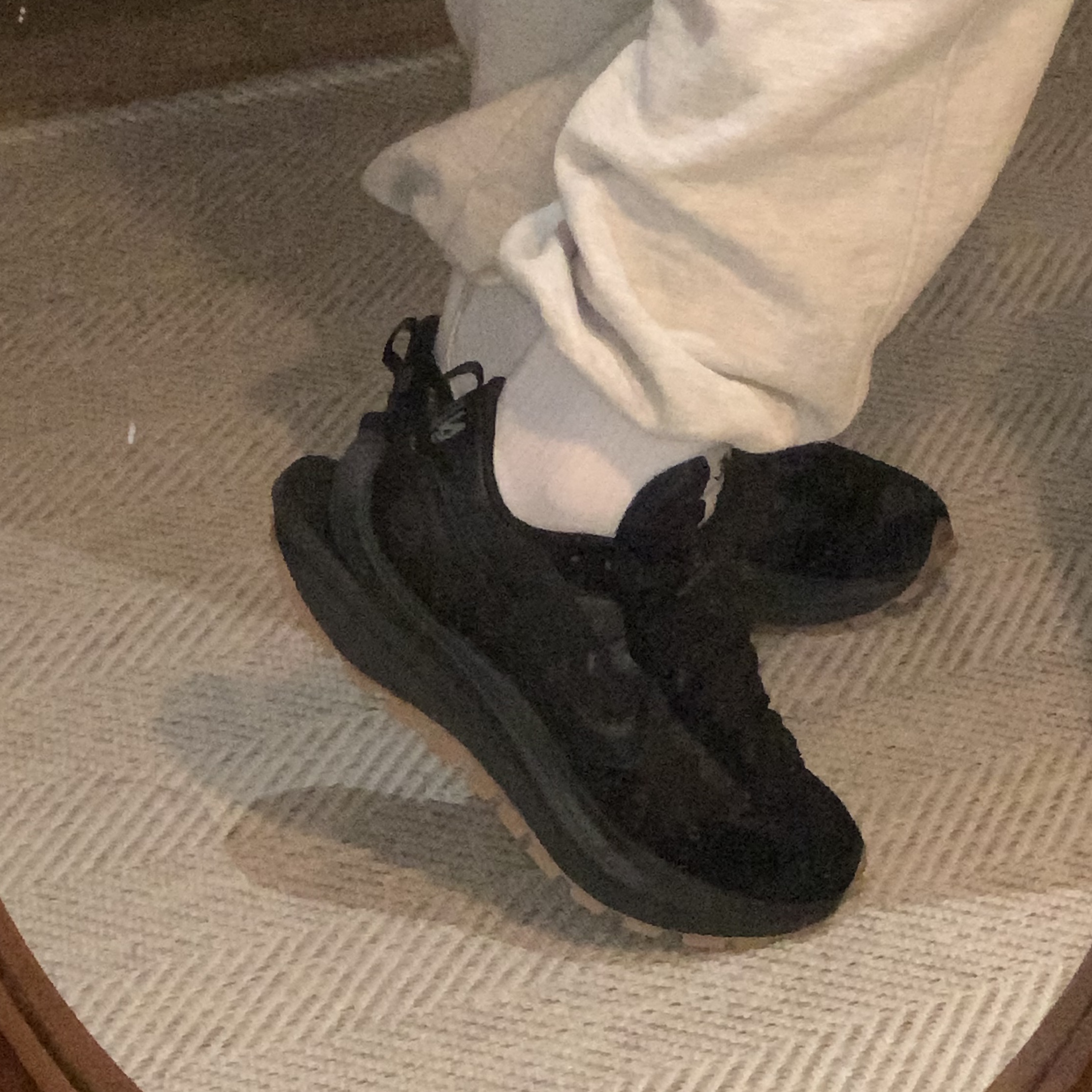 Nike x Sacai VaporWaffle Black and Gum 착용 스타일