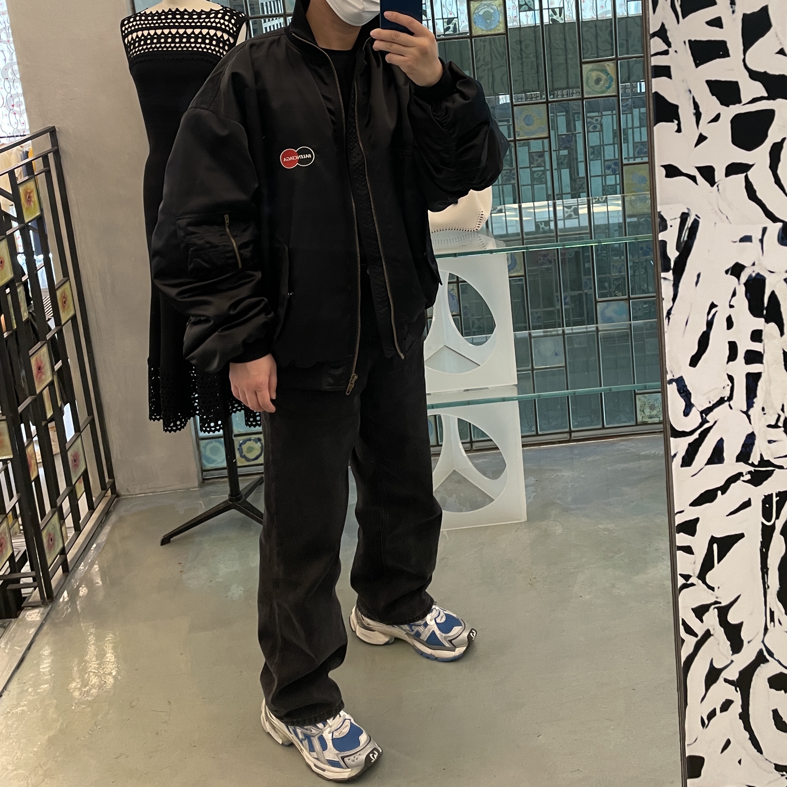 Balenciaga Runner Sneakers Blue White 착용 스타일