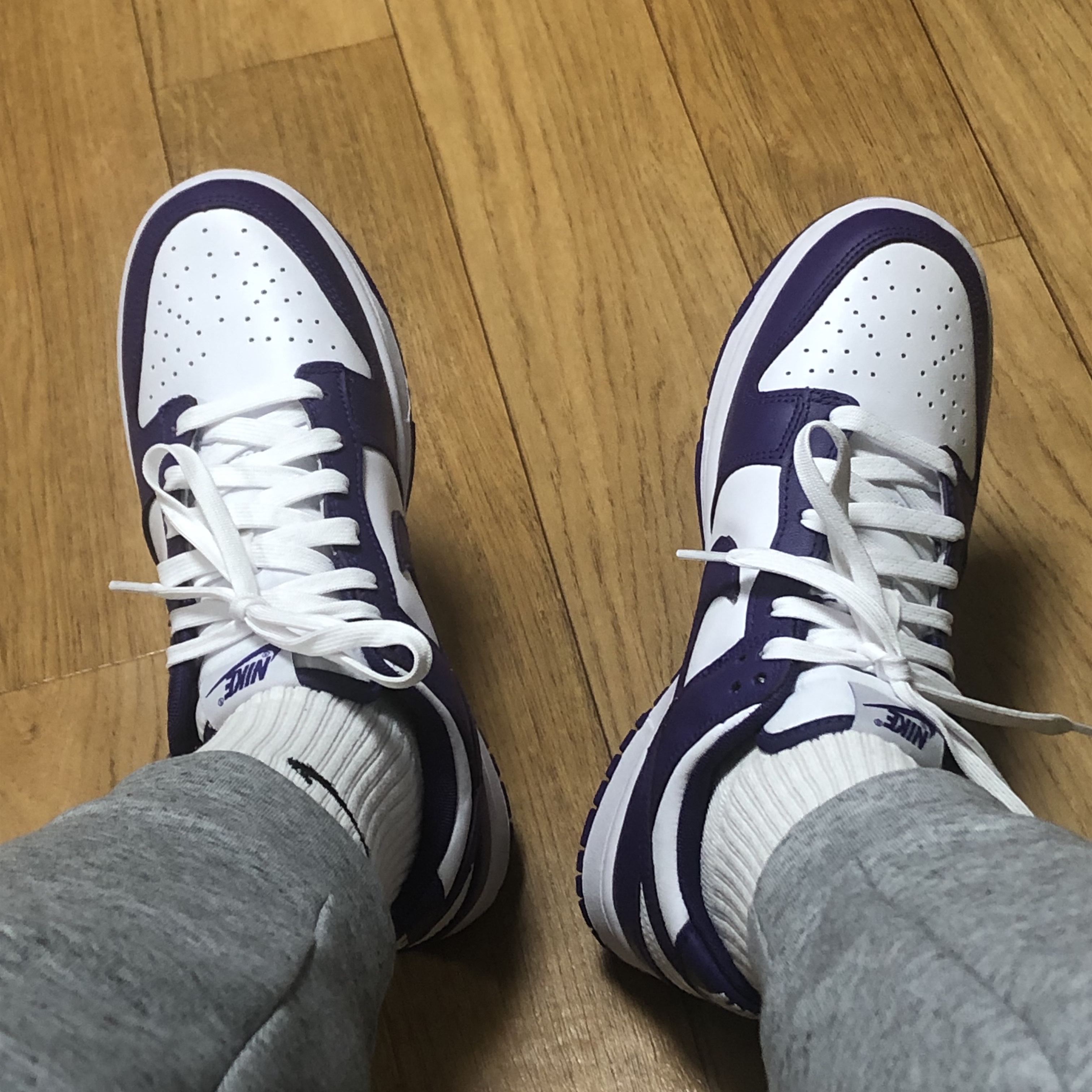 Nike Dunk Low Retro Championship Court Purple 착용 스타일