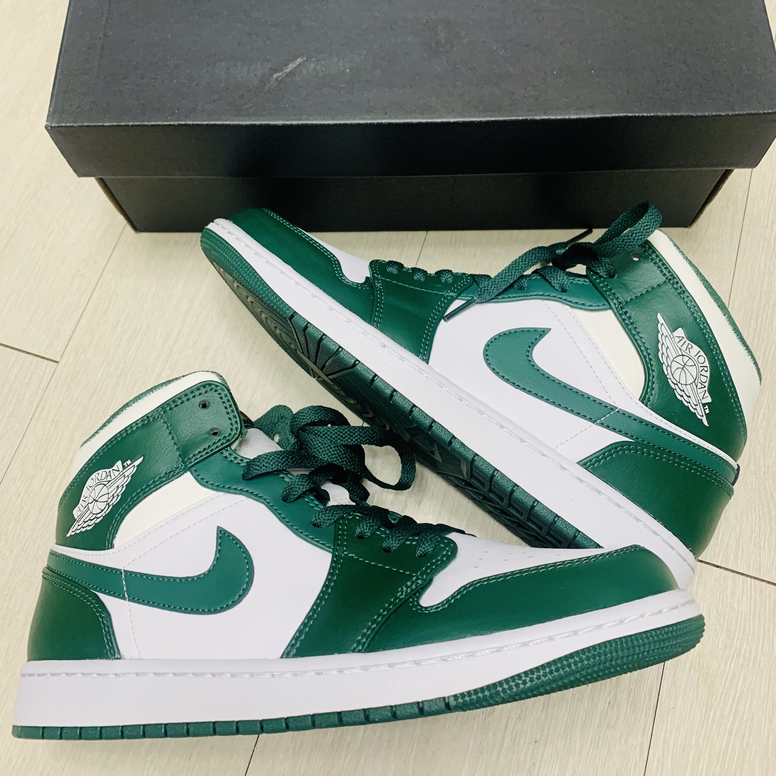 Jordan 1 Mid Sonics 2021 착용 스타일