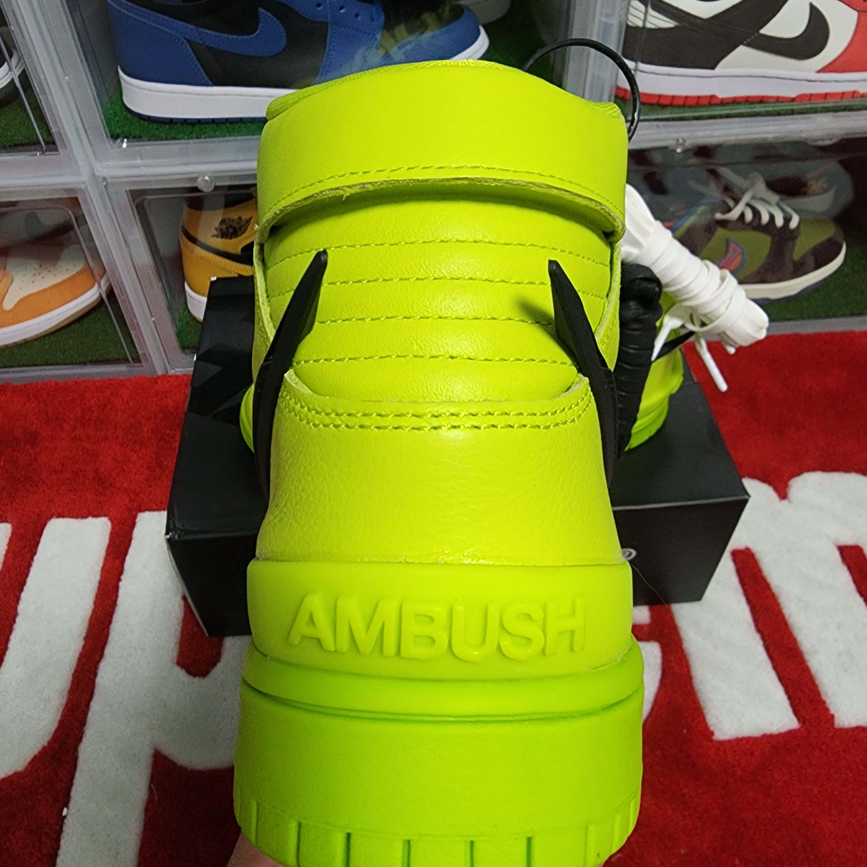 Nike x Ambush Dunk High Flash Lime 착용 스타일 - 2