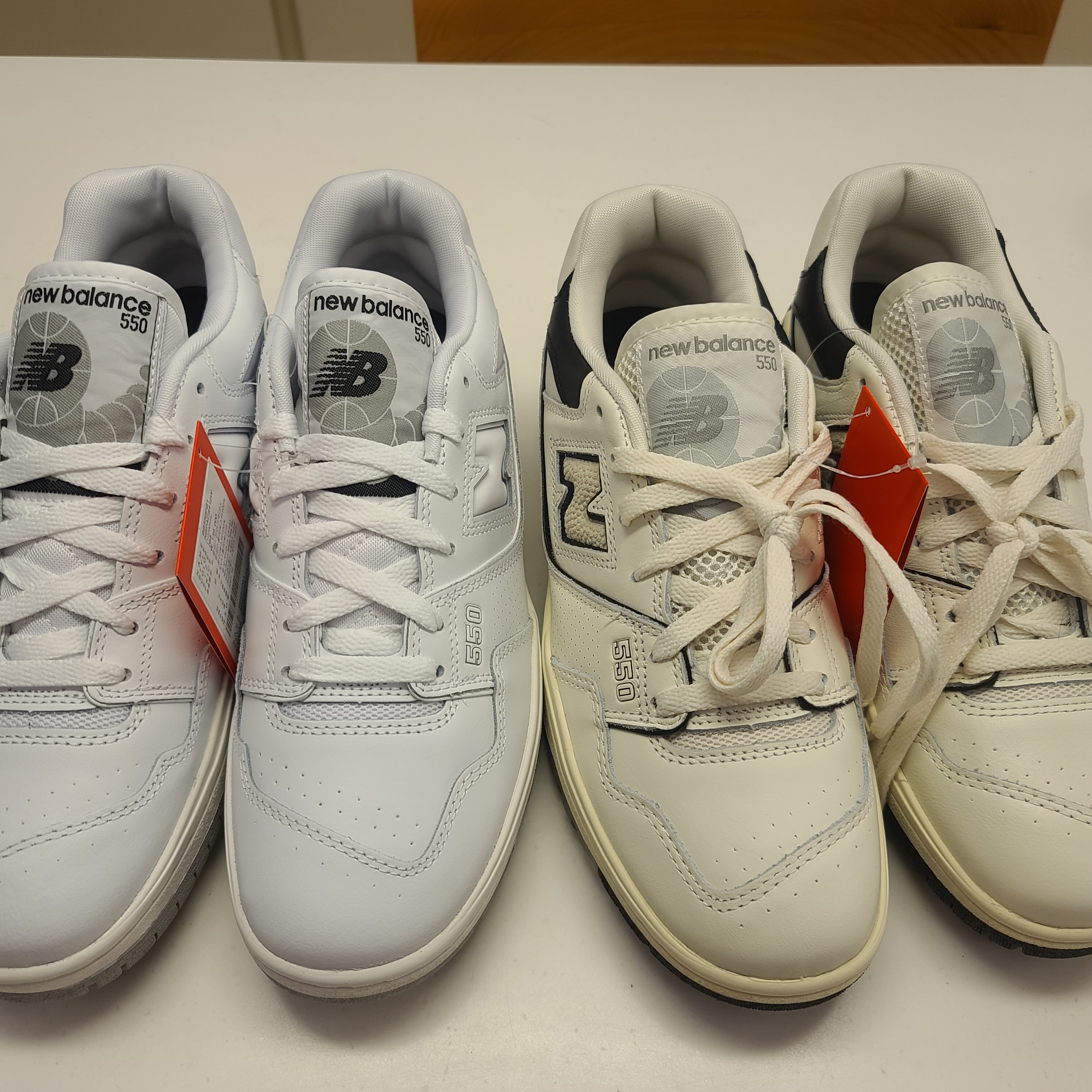 New Balance 550 White - 2E Wide, New Balance 550 White Grey - 2E Wide 착용 스타일 - 1