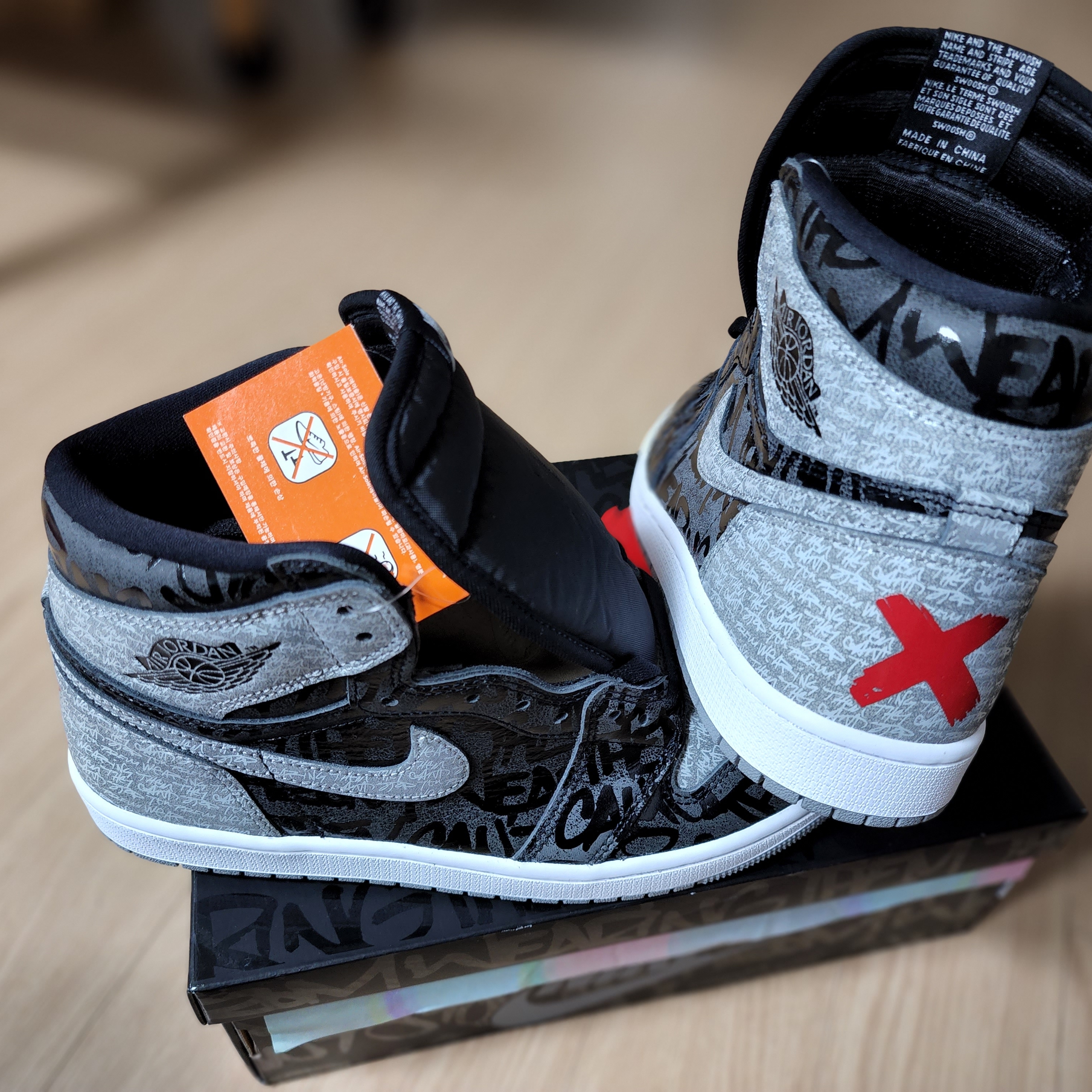 Jordan 1 Retro High OG Rebellionaire 착용 스타일 - 1