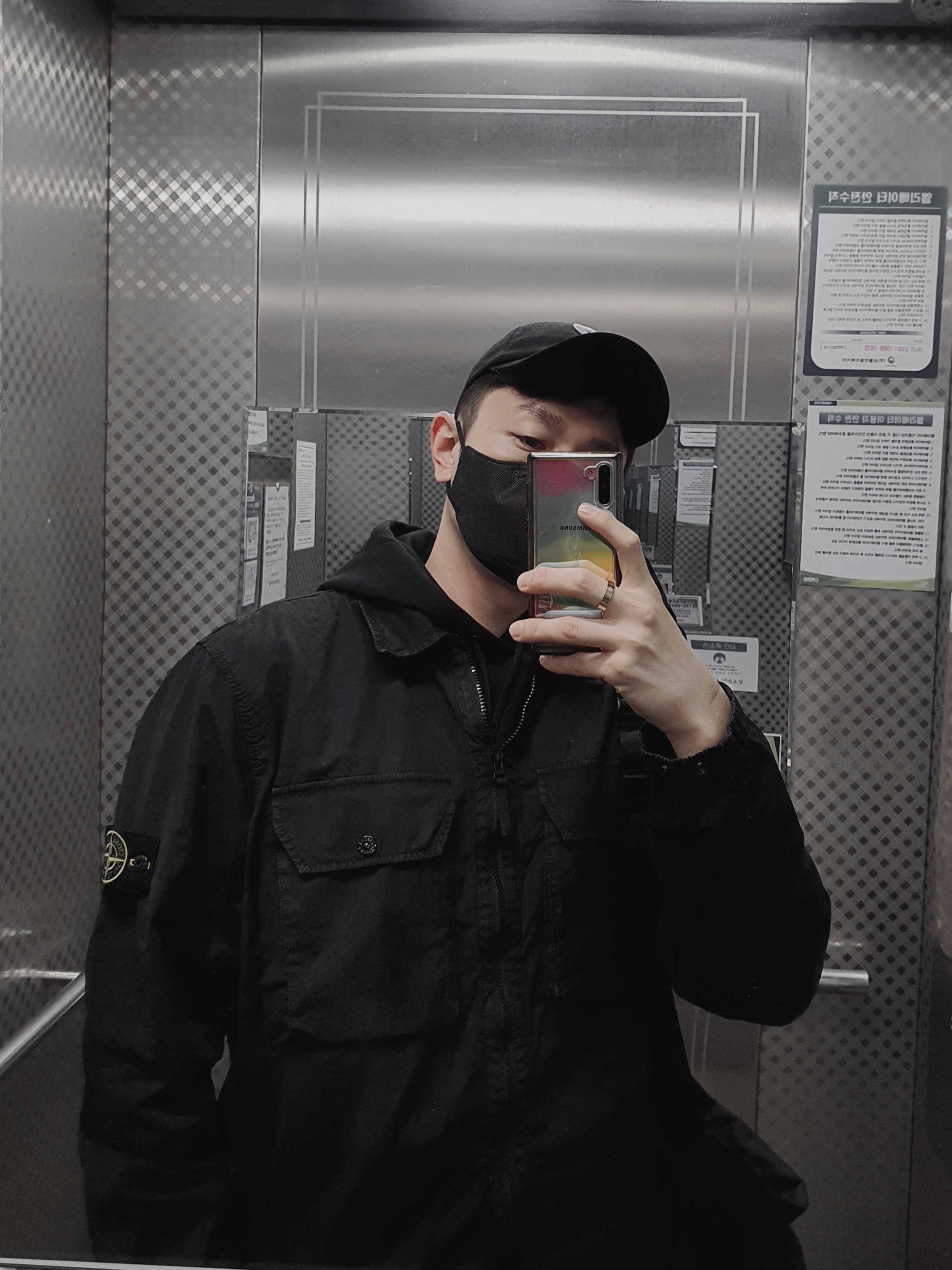Stone Island 113WN T.CO+OLD Overshirt Black - 21FW, Palace Washed Twill P 6-Panel Black - 22SS 착용 스타일