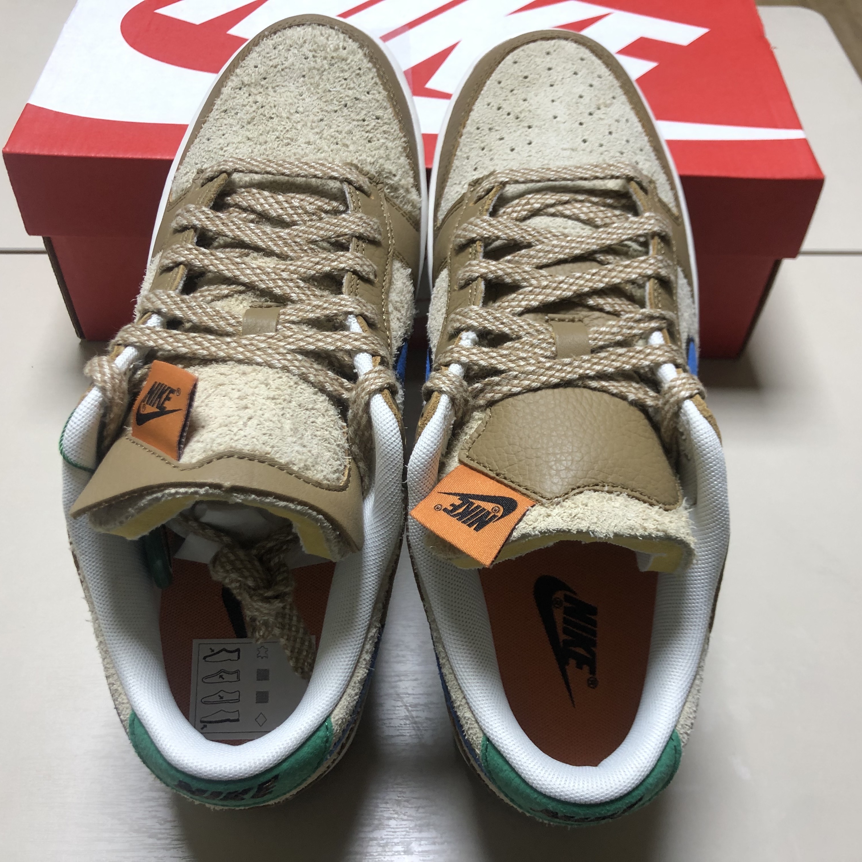 Nike x Size? Dunk Low Dark Driftwood Photo Blue 착용 스타일 - 1