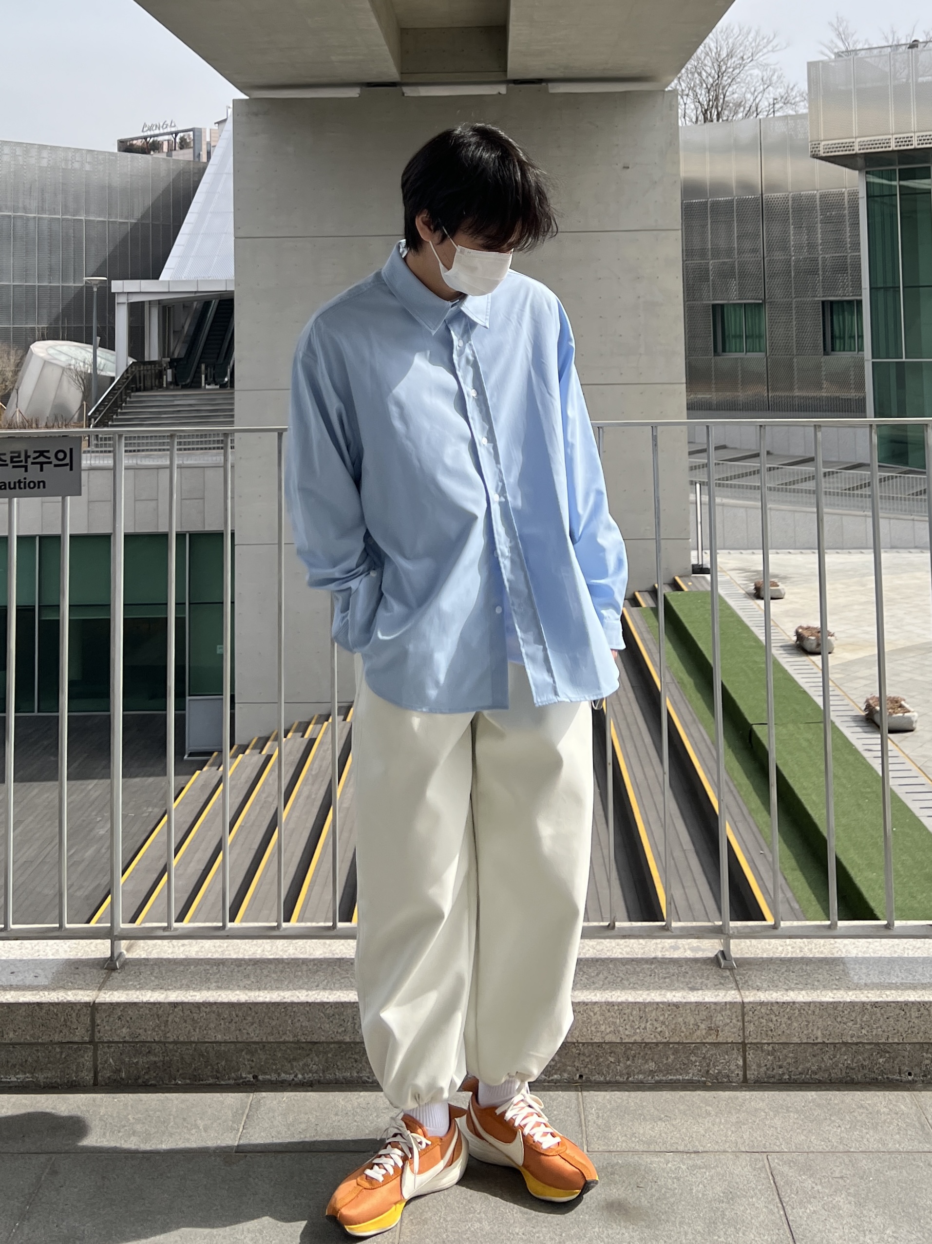 Nike Moon Racer Monarch 착용 스타일