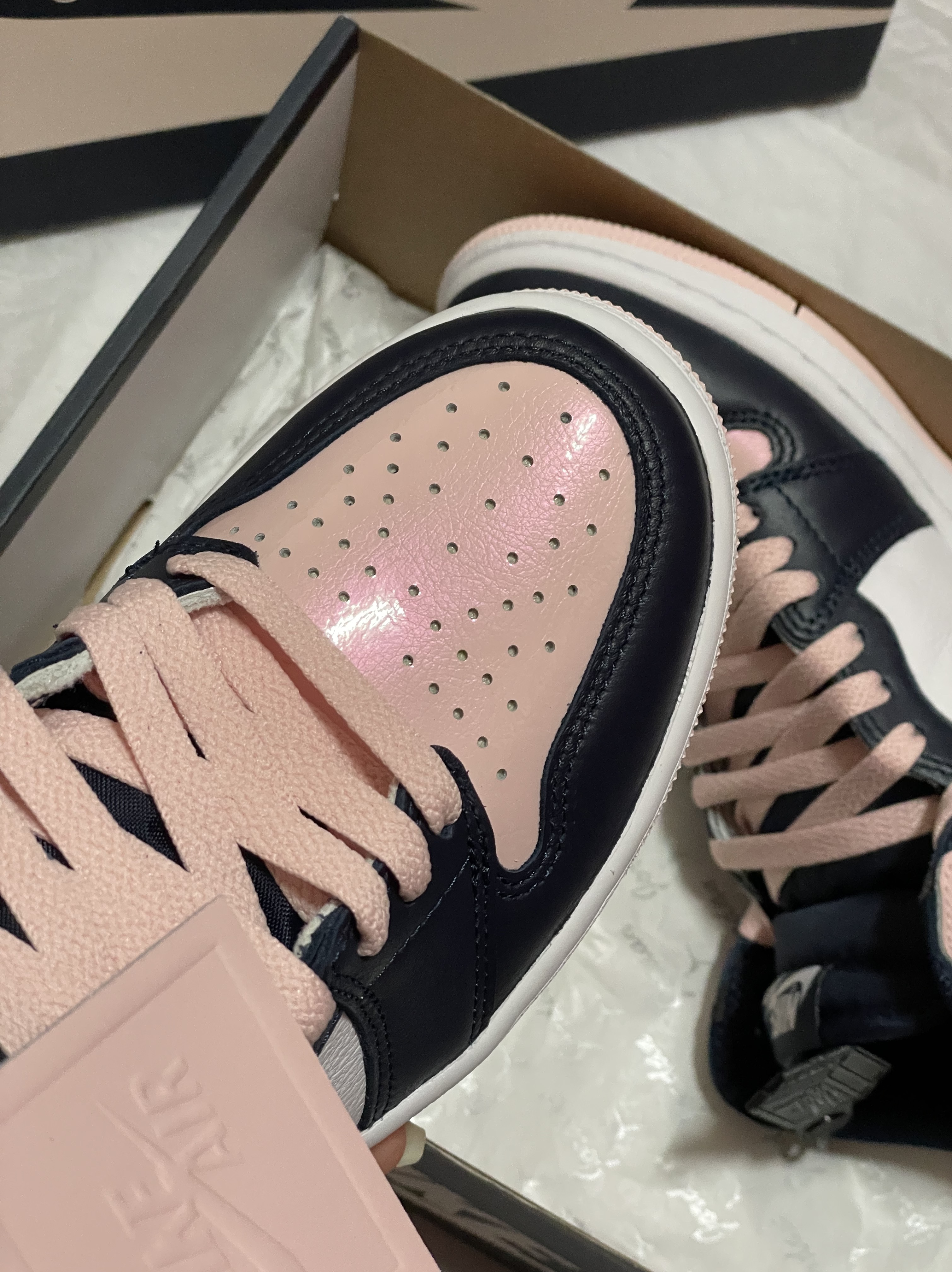 (W) Jordan 1 Retro High OG Atmosphere 착용 스타일 - 3