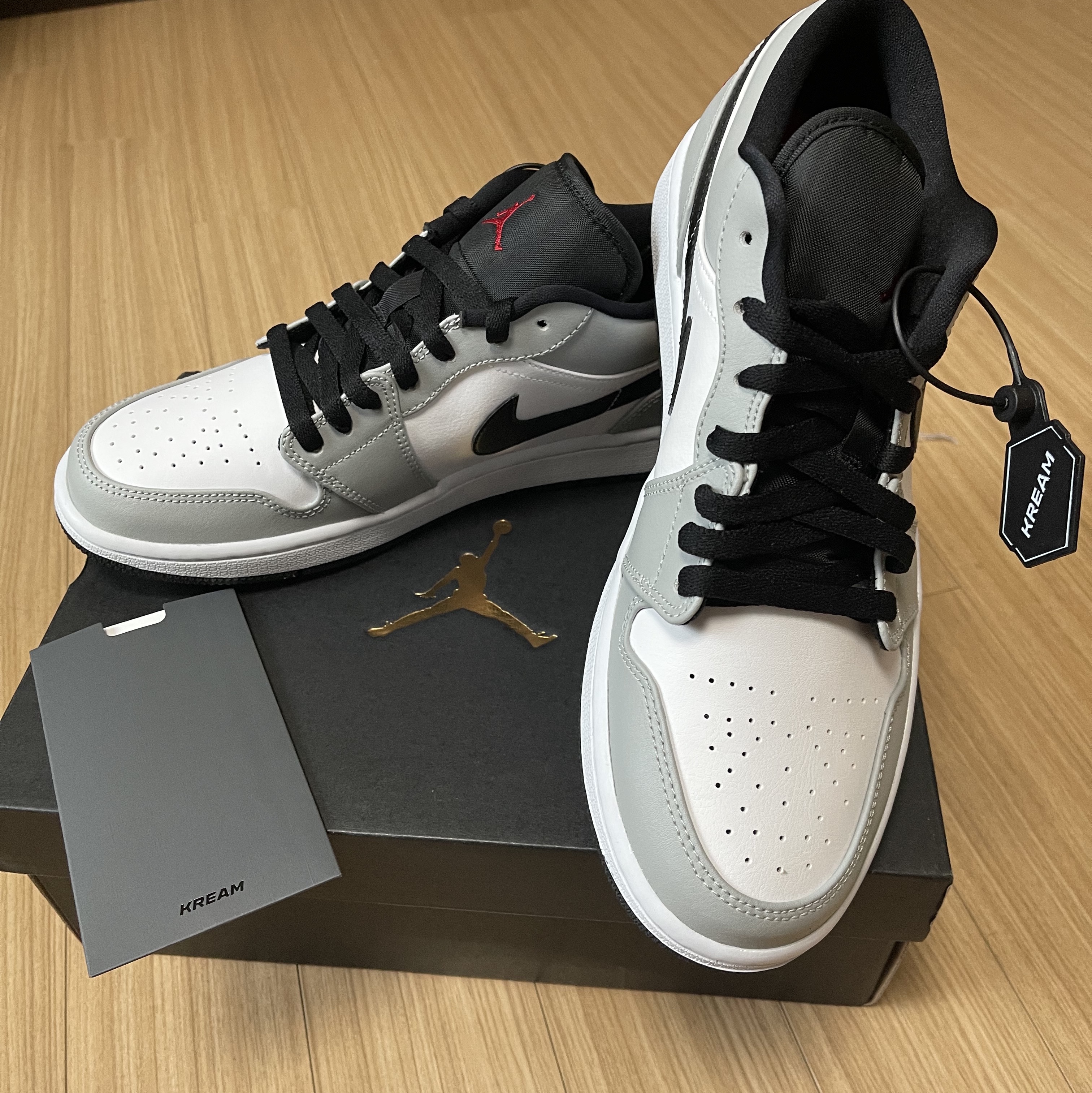 Jordan 1 Low Light Smoke Grey 착용 스타일