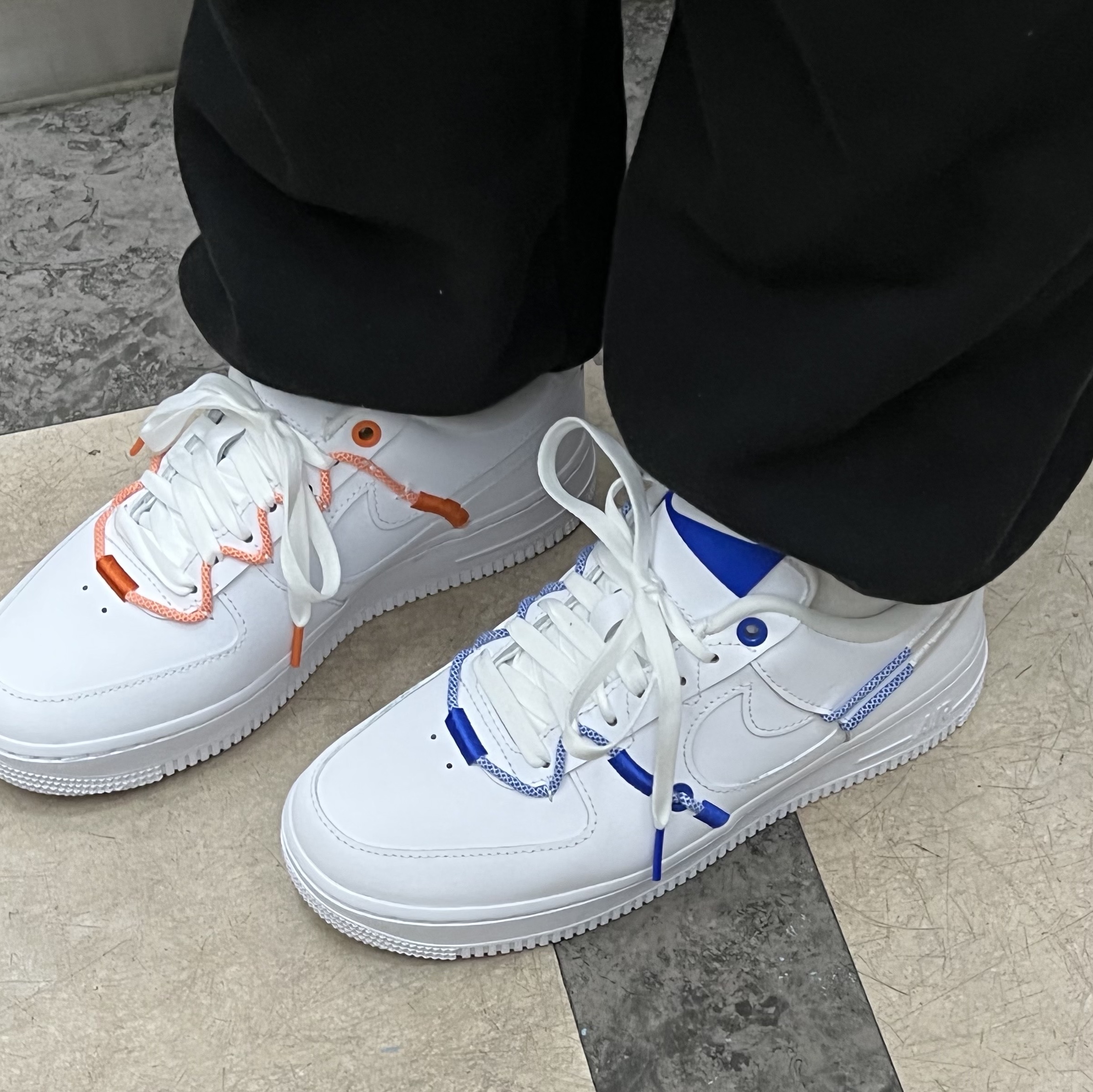 (W) Nike Air Force 1 '07 LX White Safety Orange 착용 스타일