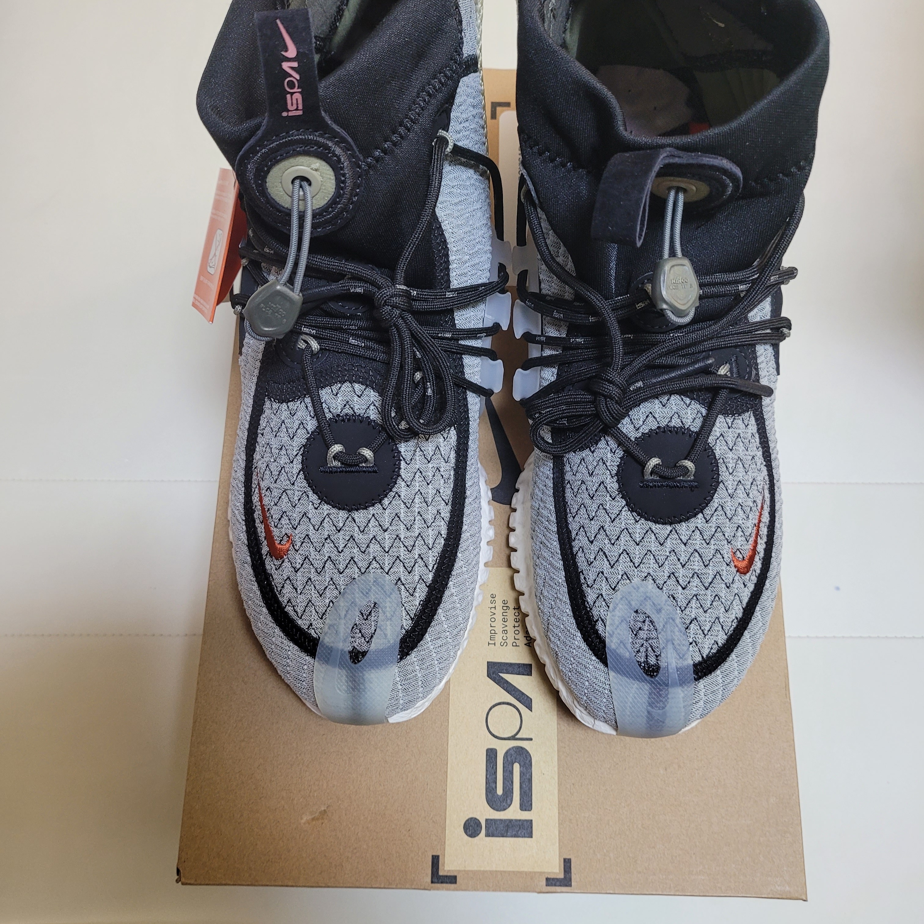 Nike Flow 2020 ISPA SE Black Iron 착용 스타일 - 1