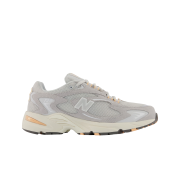 New Balance 725 Ivory