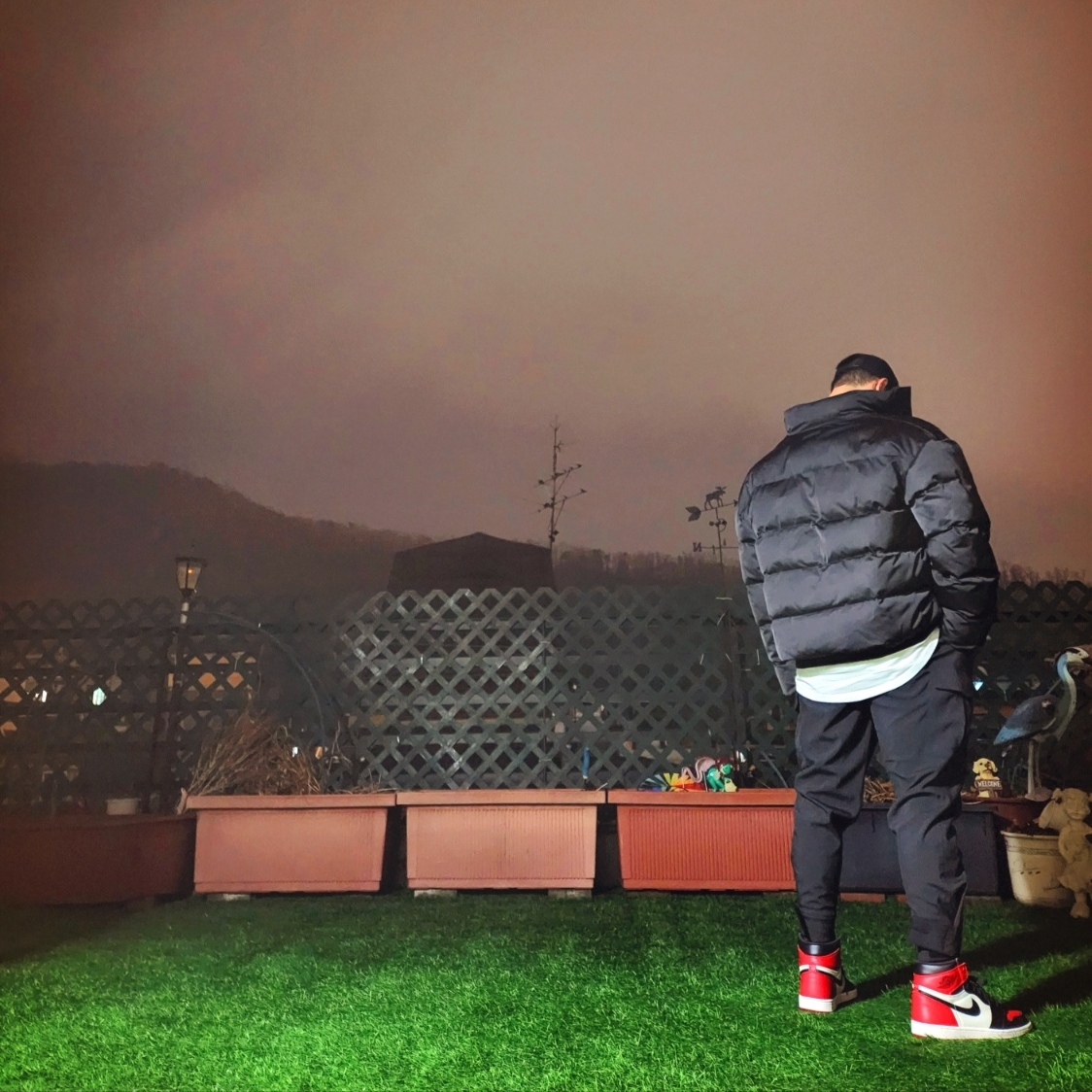 Jordan 1 Retro High OG Bred Toe 착용 스타일 - 3