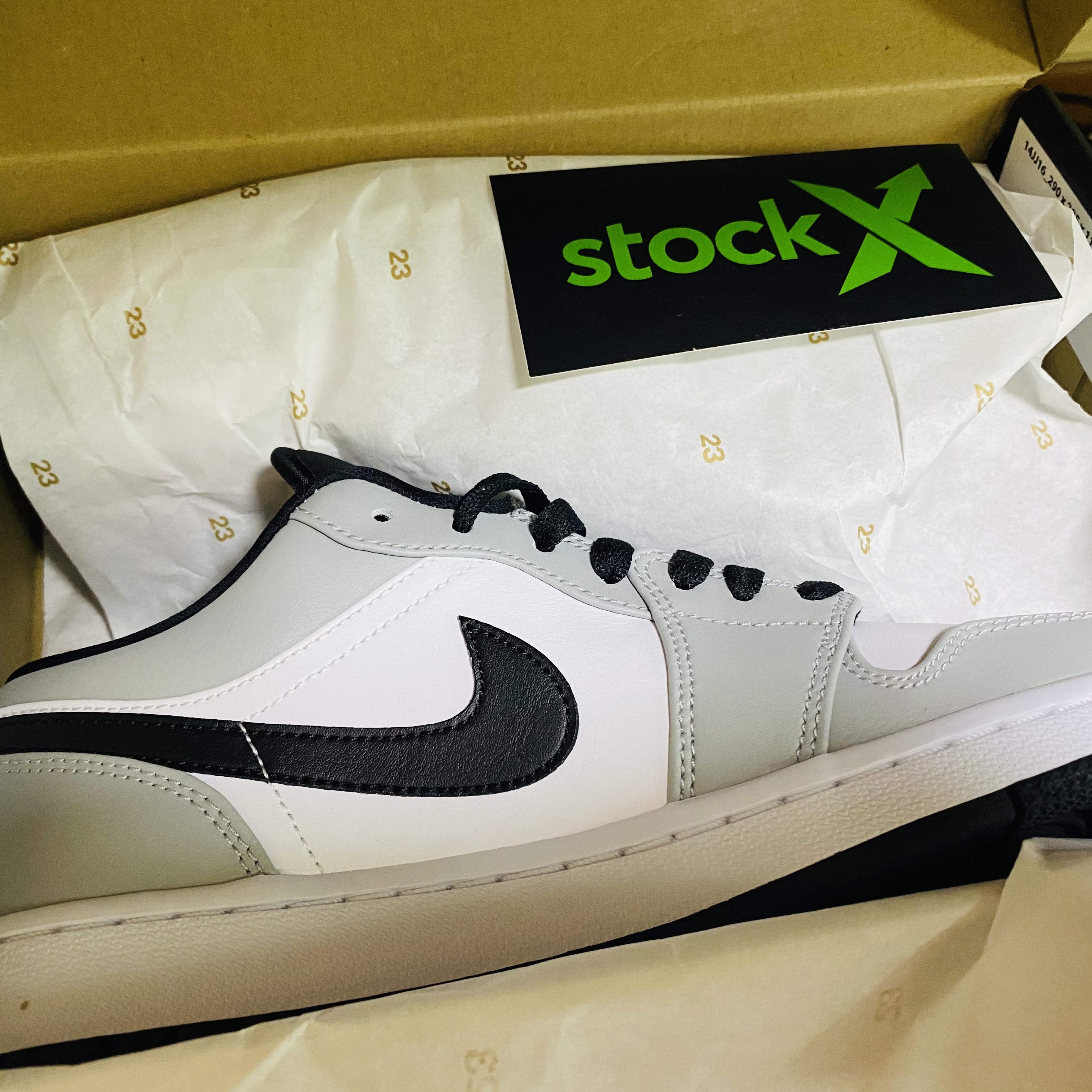 Jordan 1 Low Light Smoke Grey 착용 스타일 - 2
