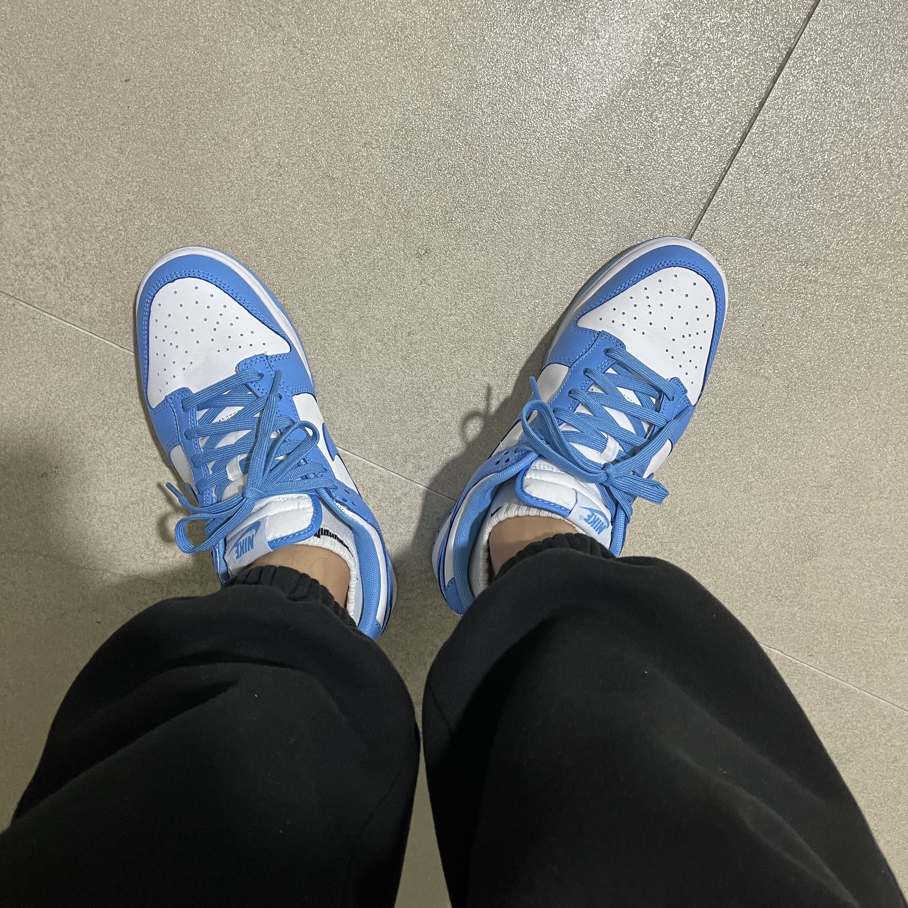 Nike Dunk Low Retro University Blue 착용 스타일