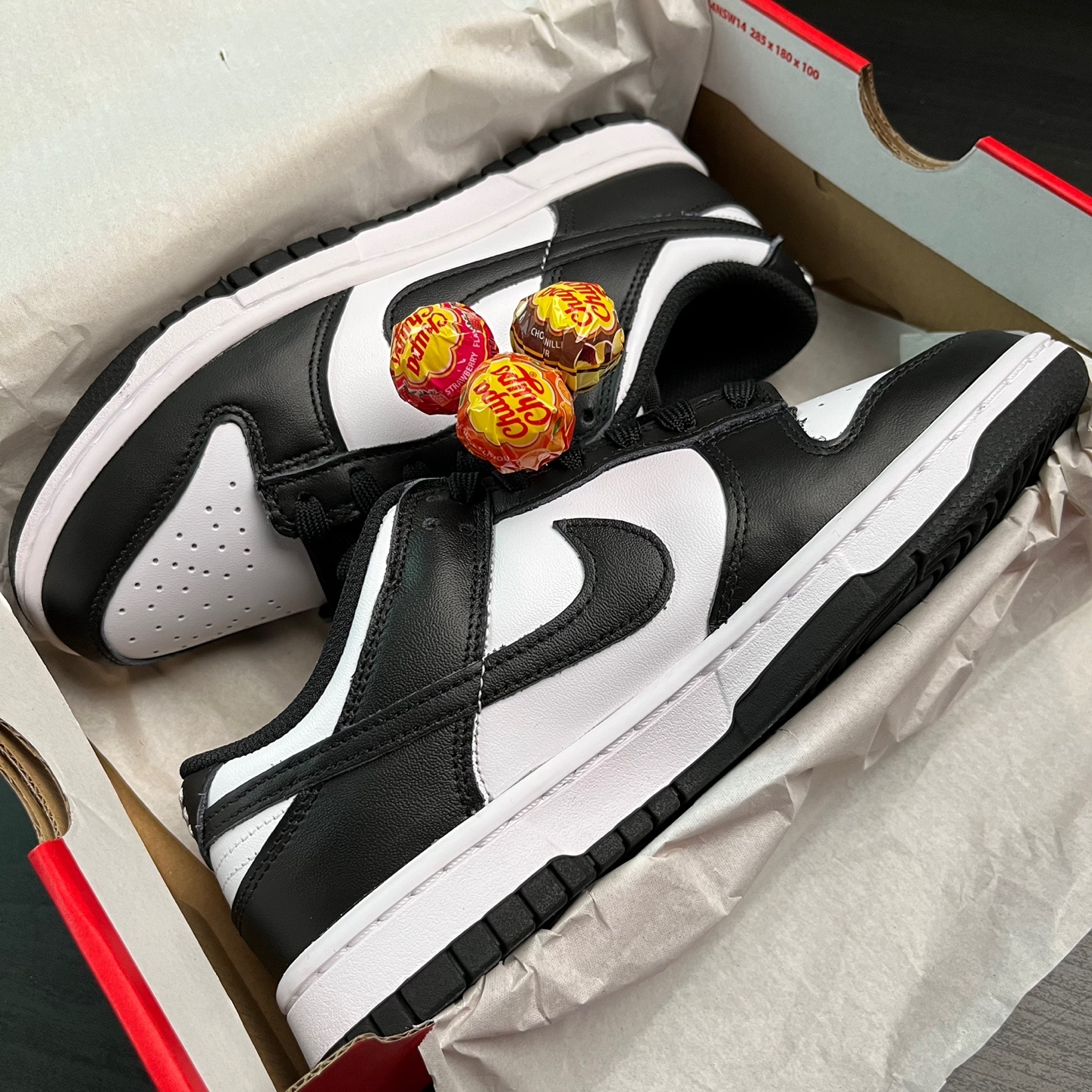 (W) Nike Dunk Low Black 착용 스타일