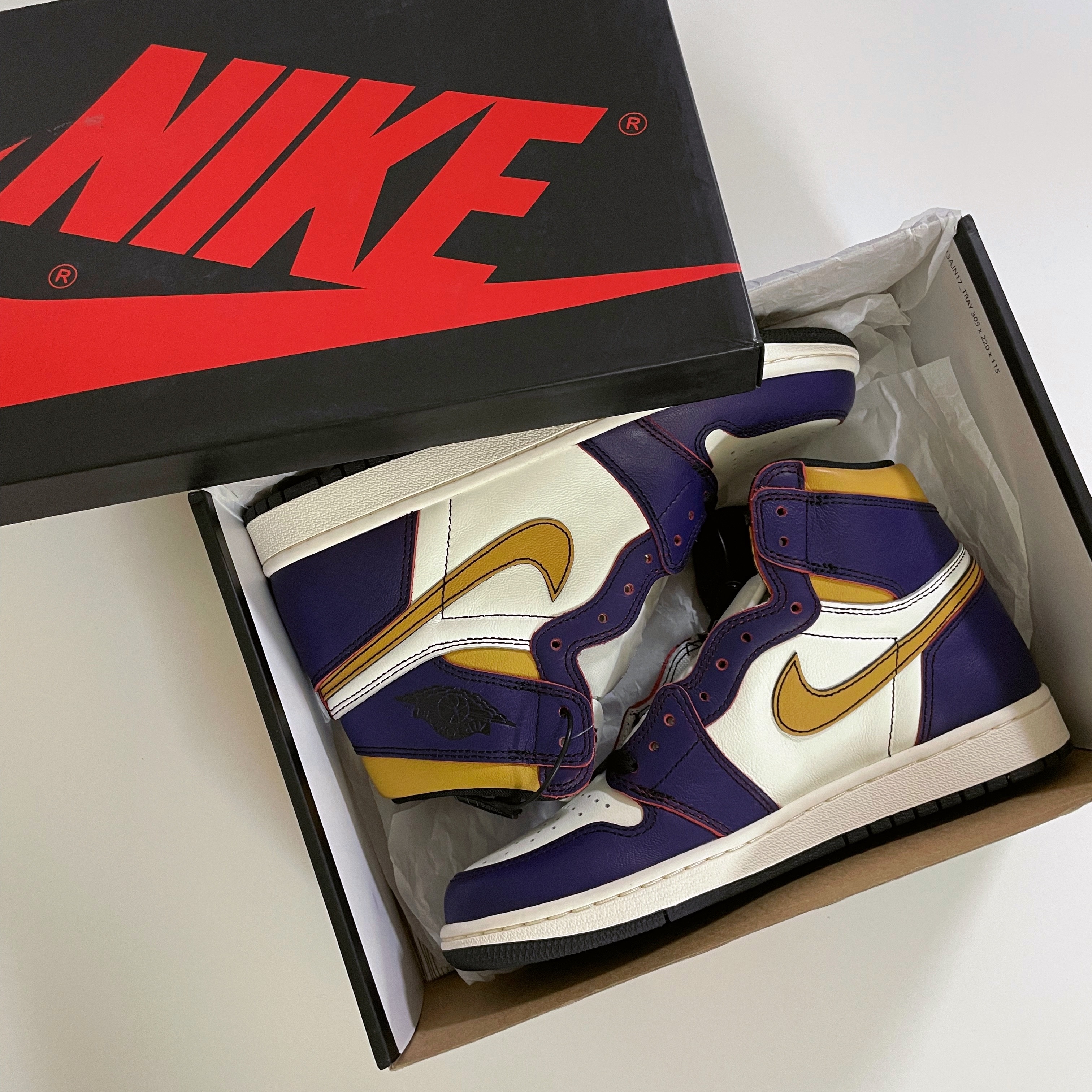 Jordan 1 Retro High OG Defiant SB LA to Chicago 착용 스타일