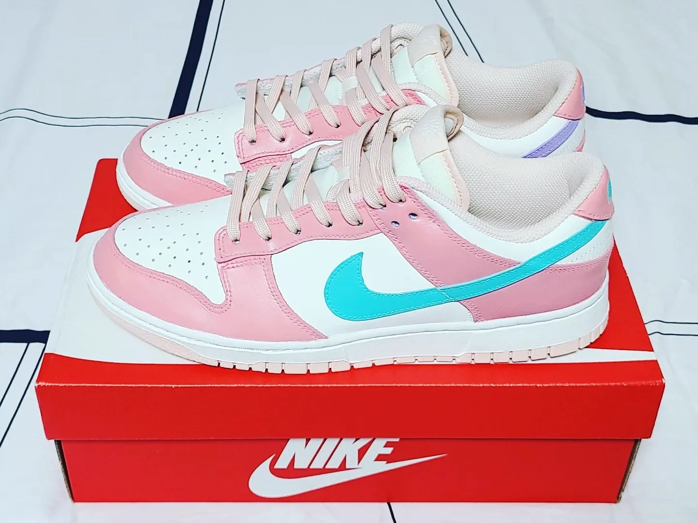 (W) Nike Dunk Low Orange Pearl 착용 스타일 - 2