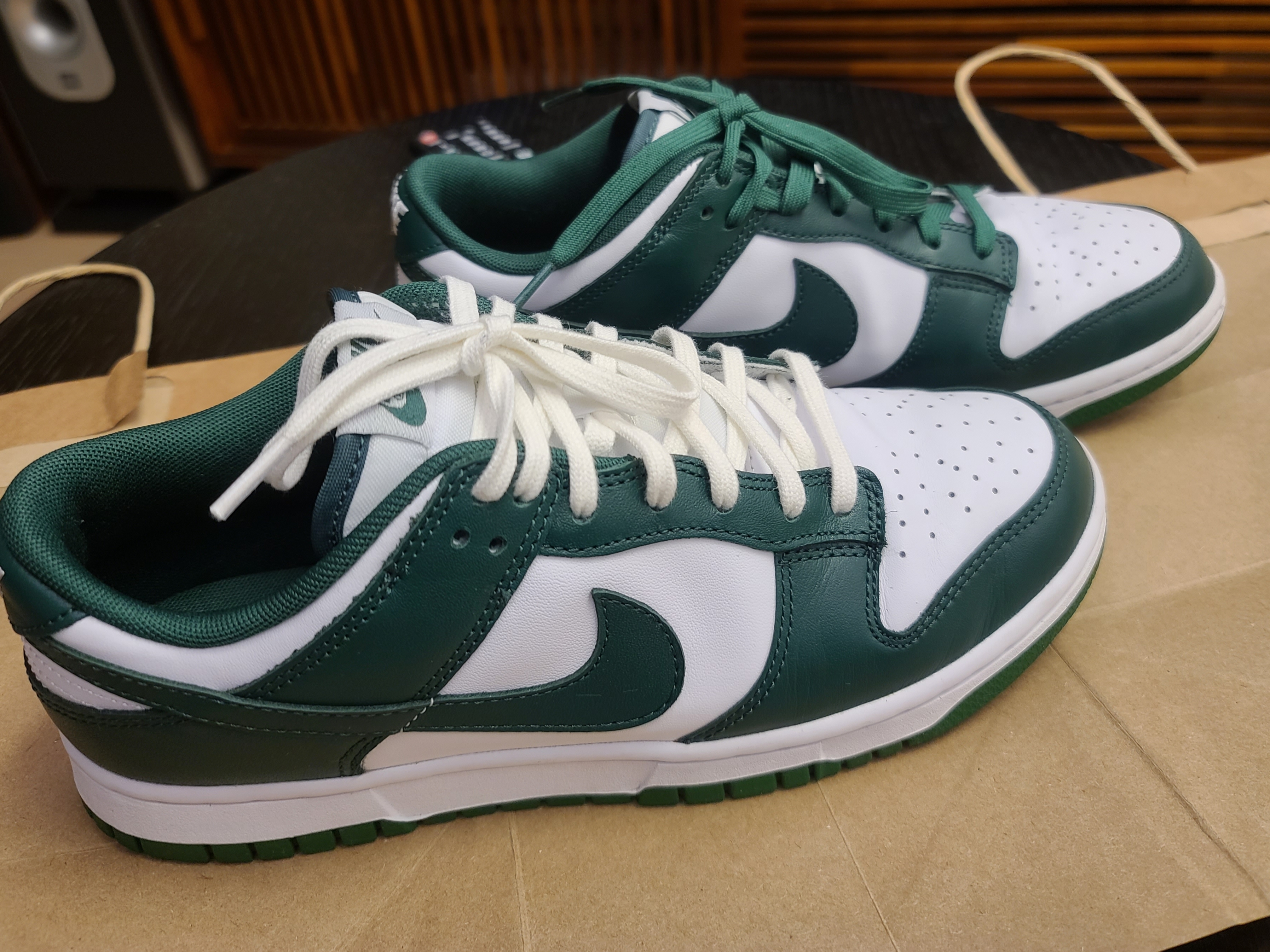 Nike Dunk Low Retro Varsity Green, (W) Nike Dunk Low SE Candy 착용 스타일 - 2