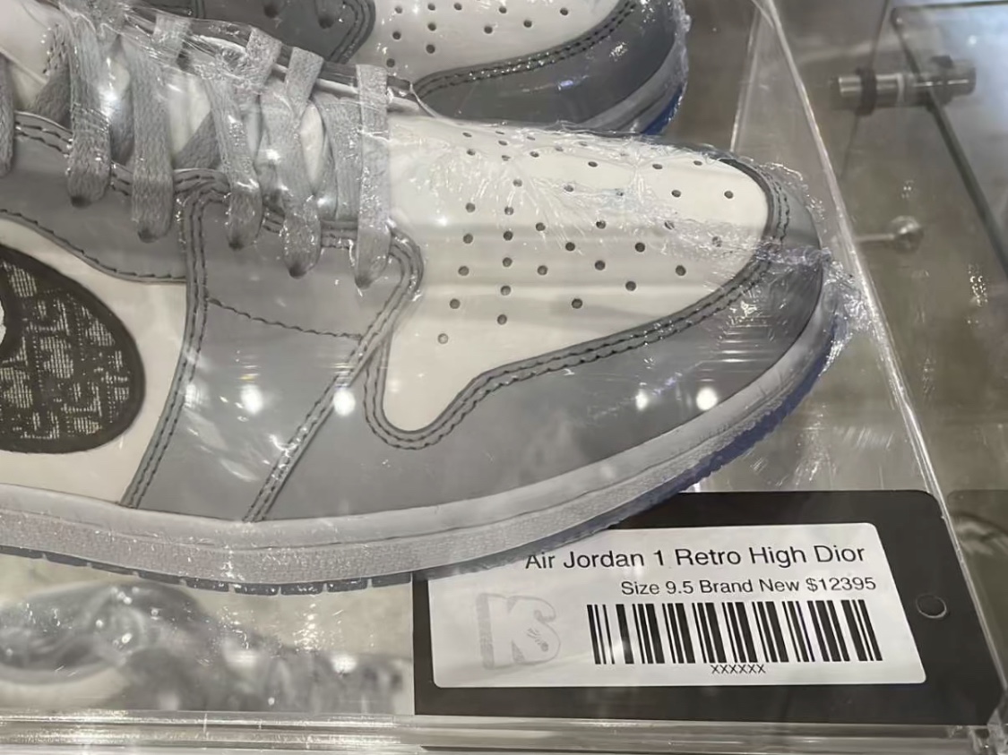 Jordan 1 x Dior High OG 착용 스타일