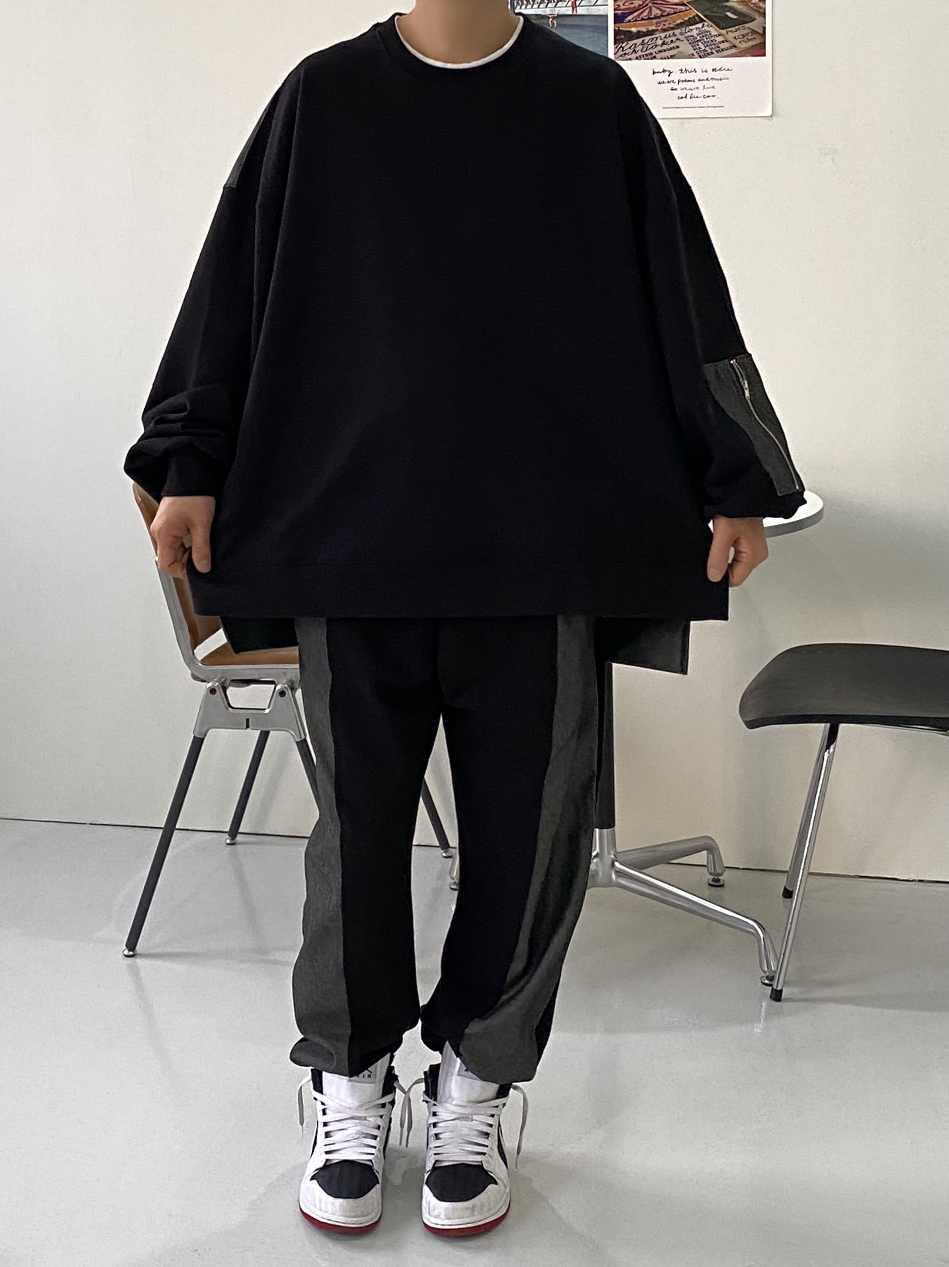 (W) Jordan 1 Mid SE Utility Panda 착용 스타일 - 2