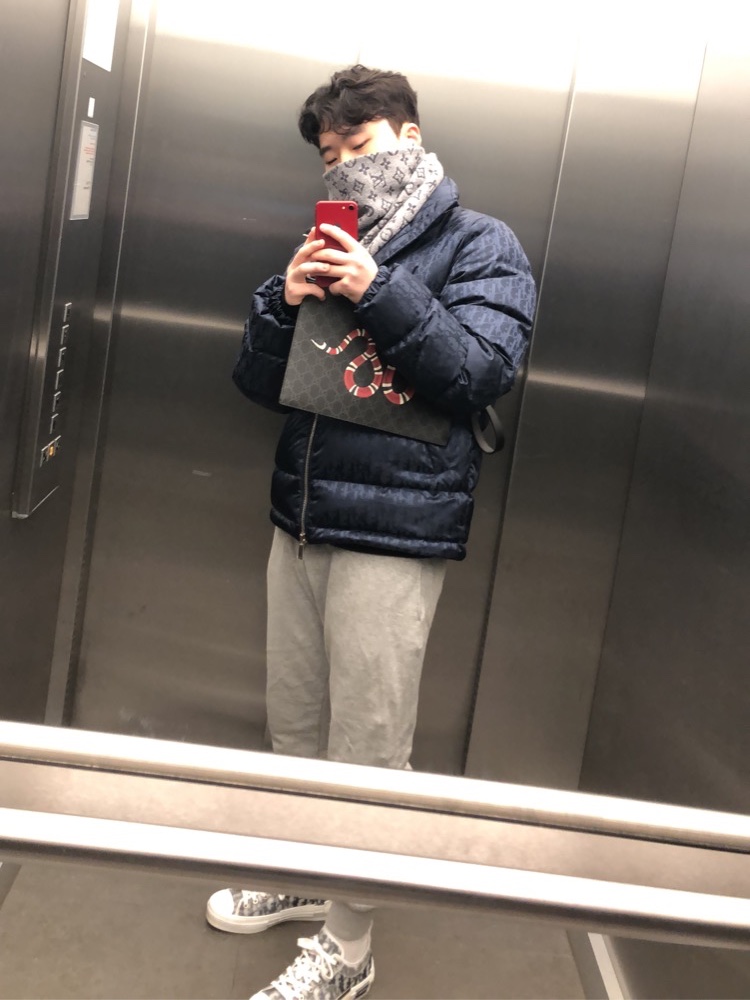 Dior Oblique Down Jacket Navy Blue Technical Jacquard, Dior B23 Low Dior Oblique White & Black 착용 스타일 - 1